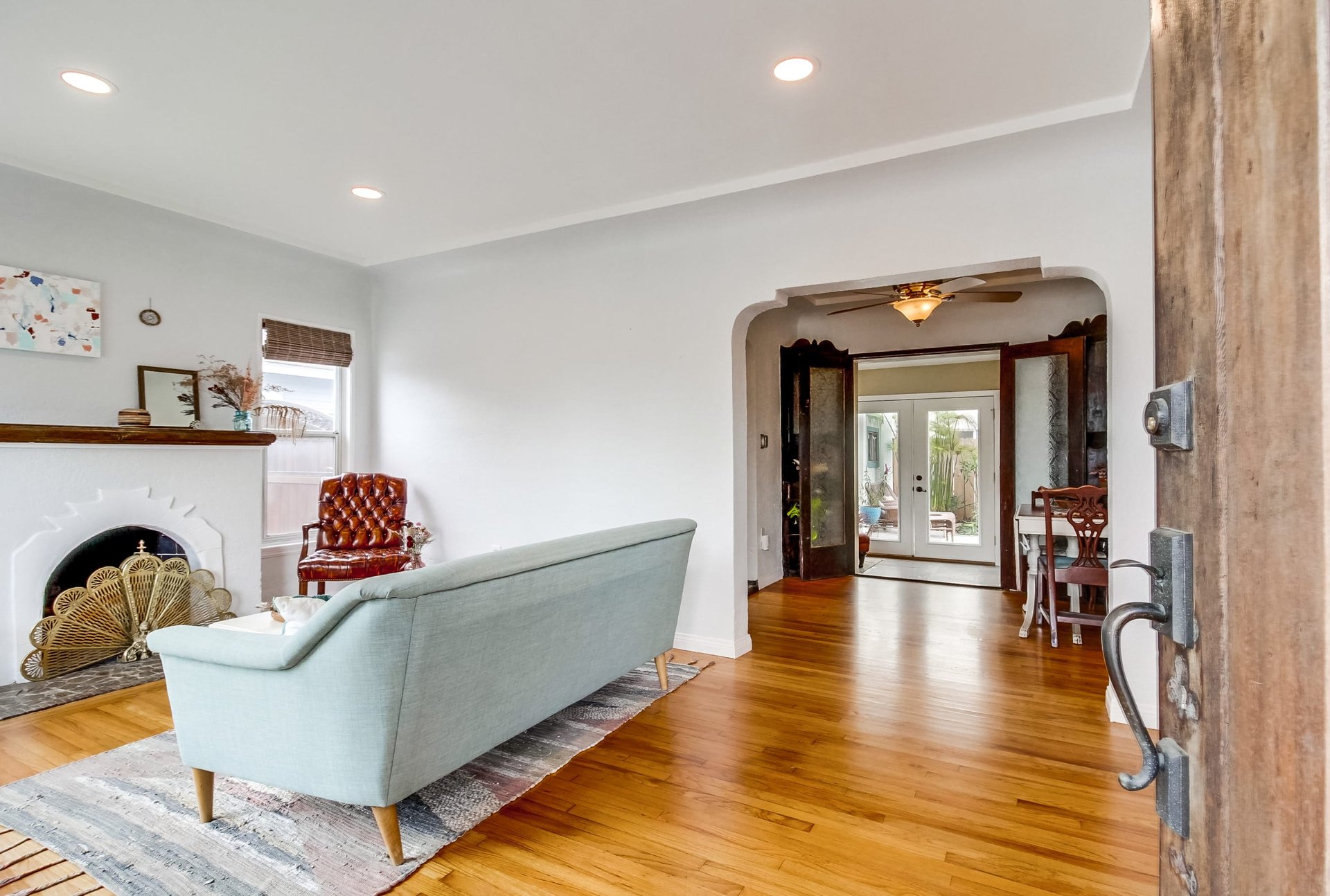4223 Meade Ave