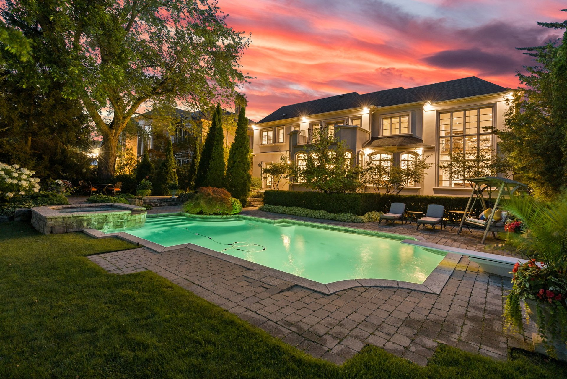 SOLD: Breathtaking Ravine Property!