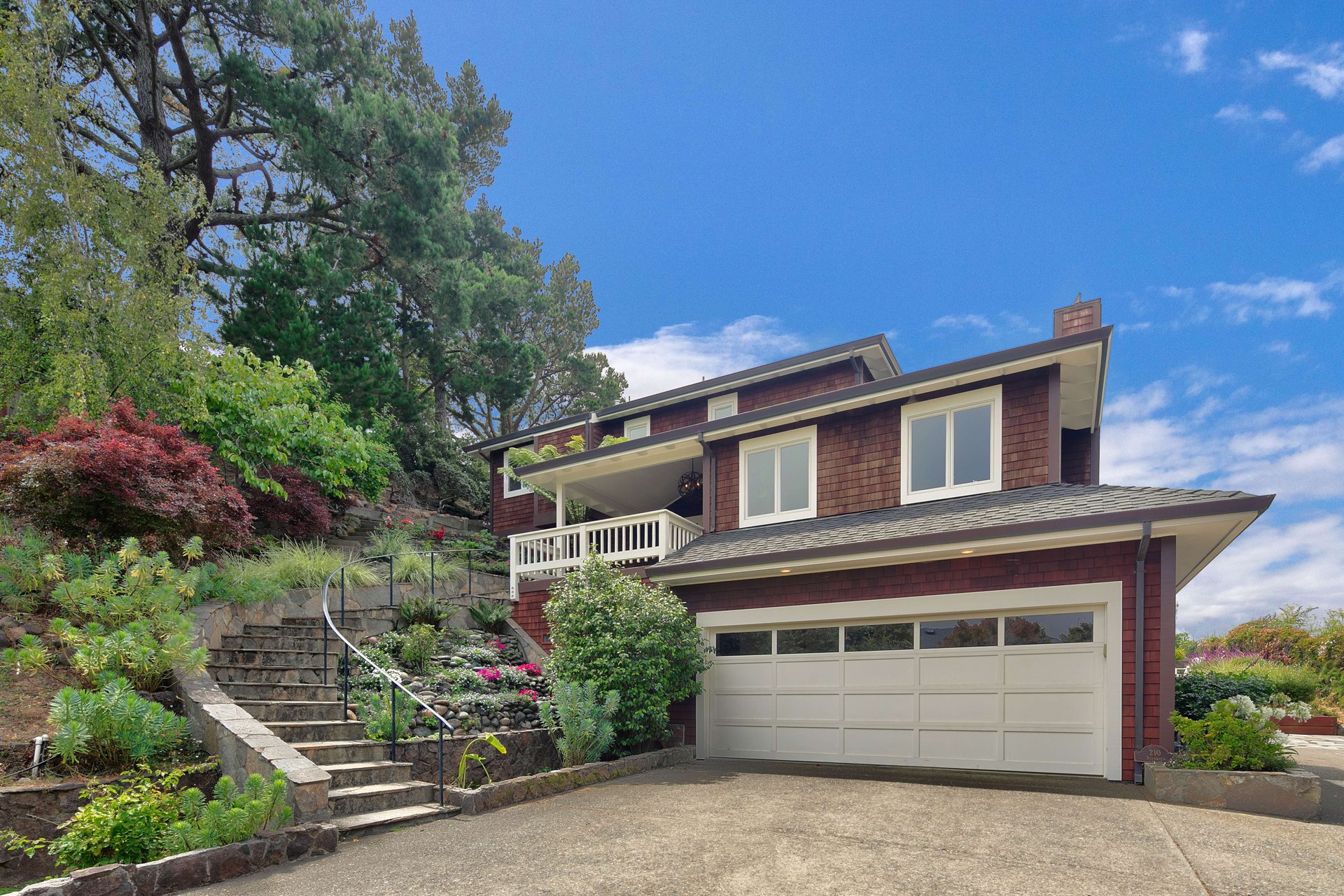 210 Stanford