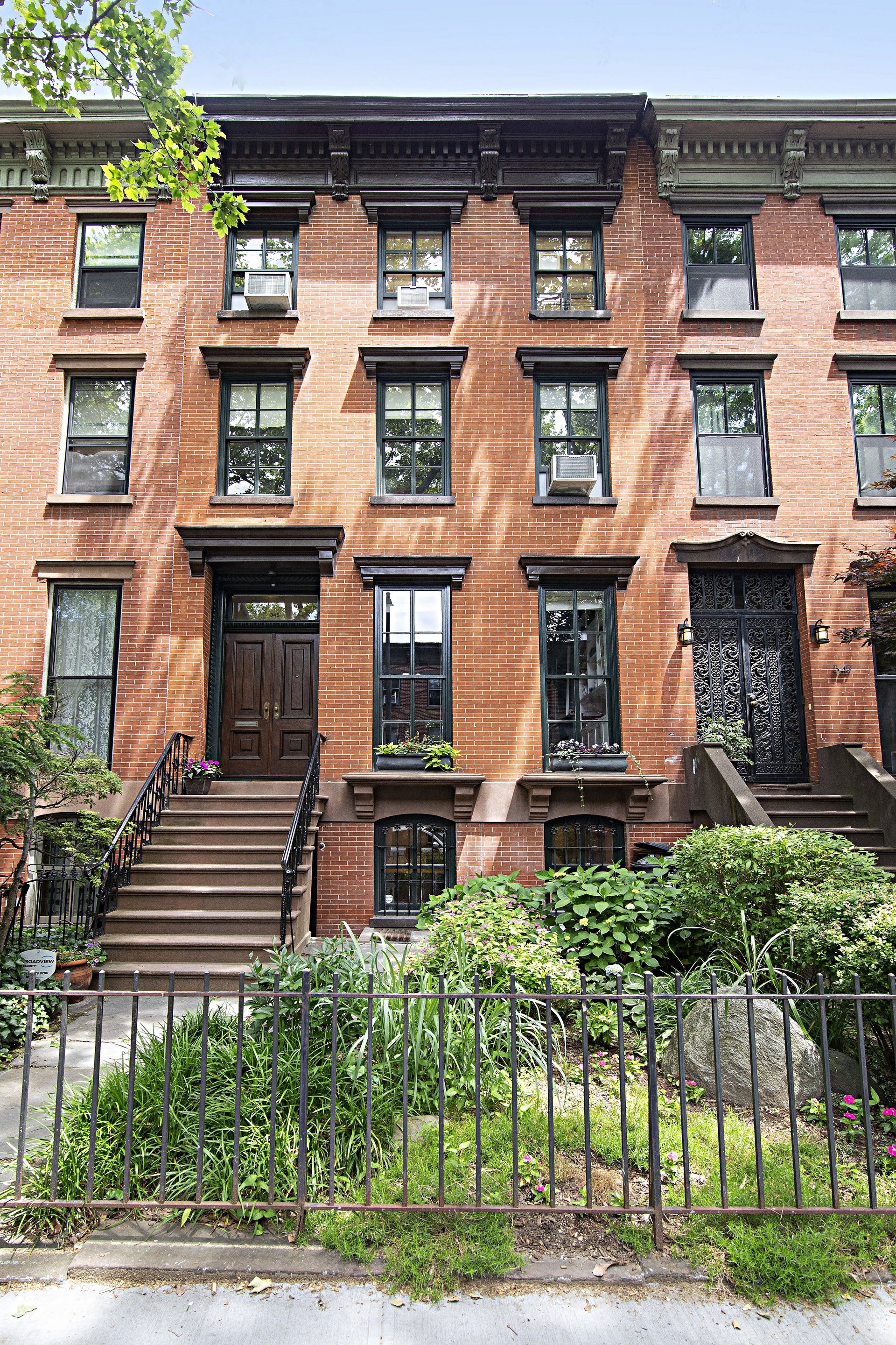 345 Adelphi St, #1