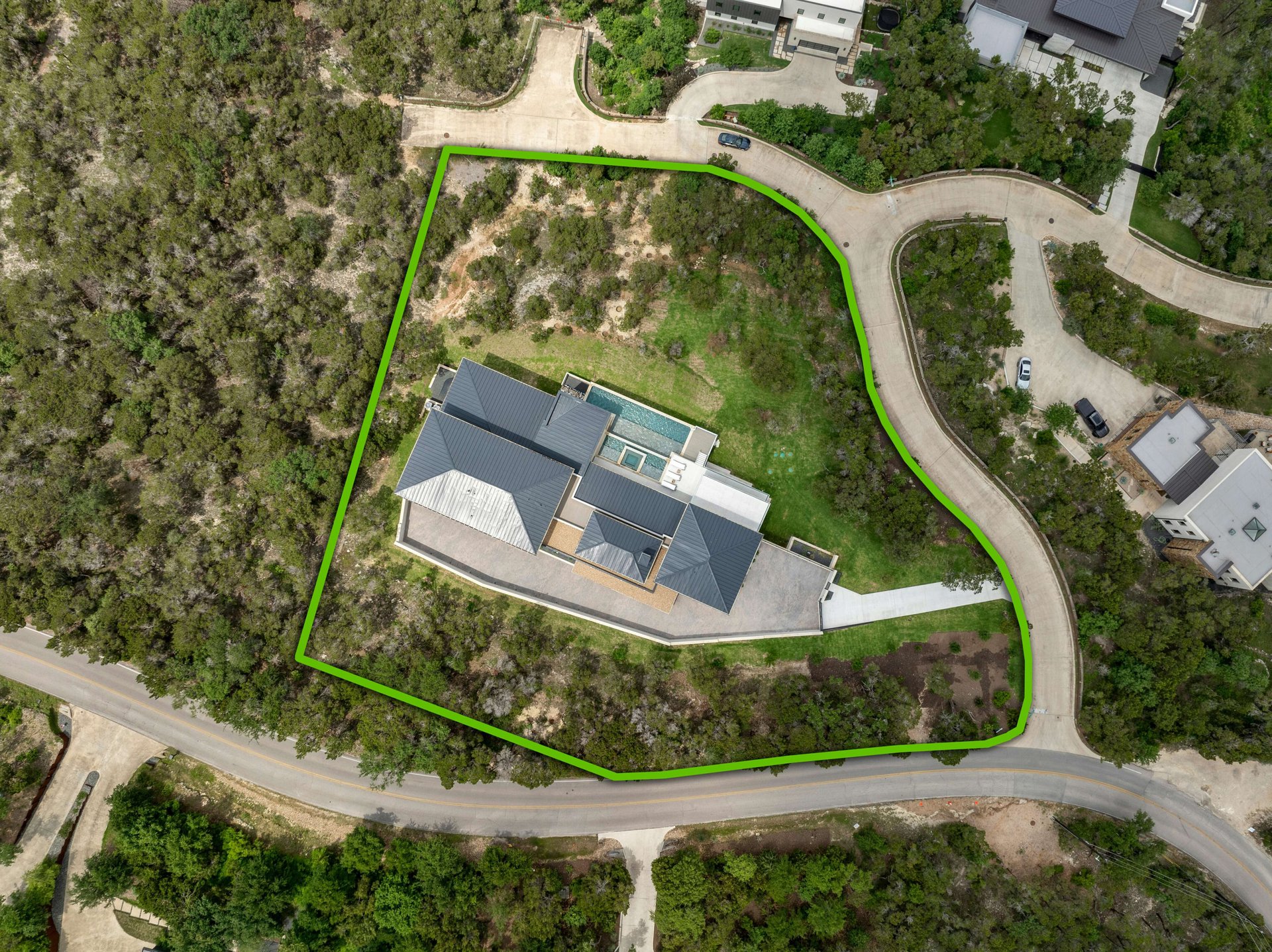 2 Valbella Drive