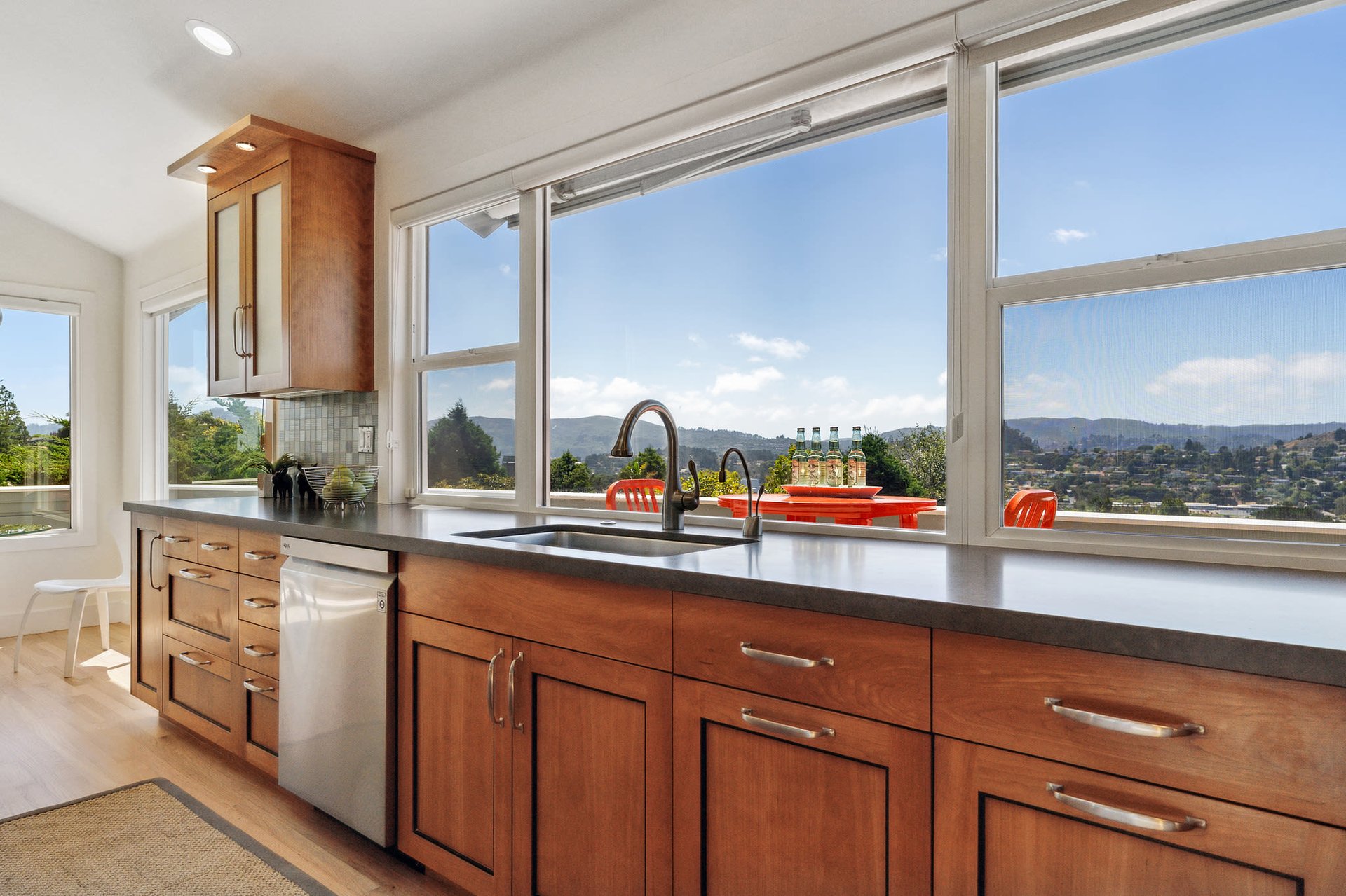 5 Cecilia Court, Tiburon