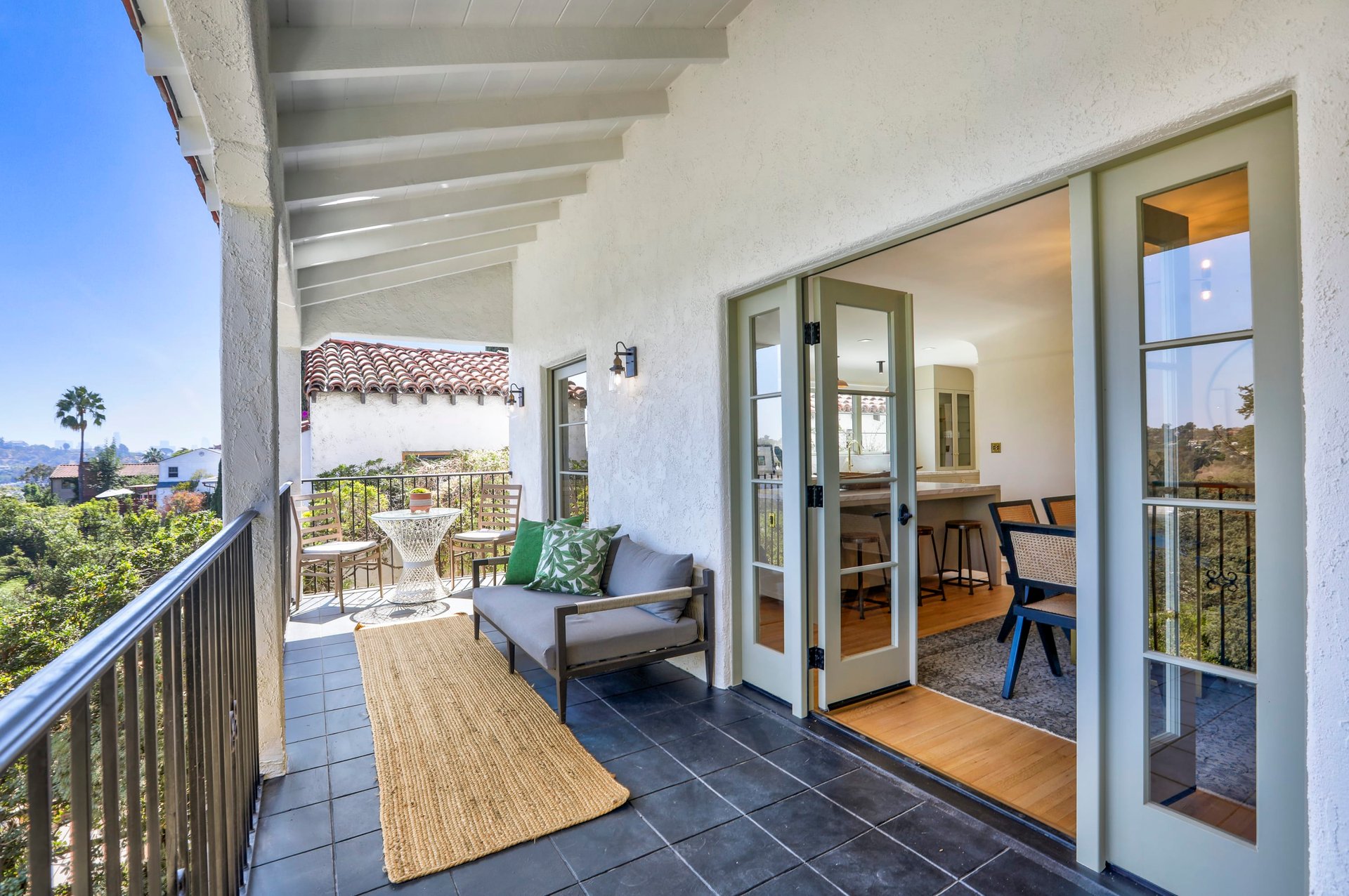  2314 Moreno Dr