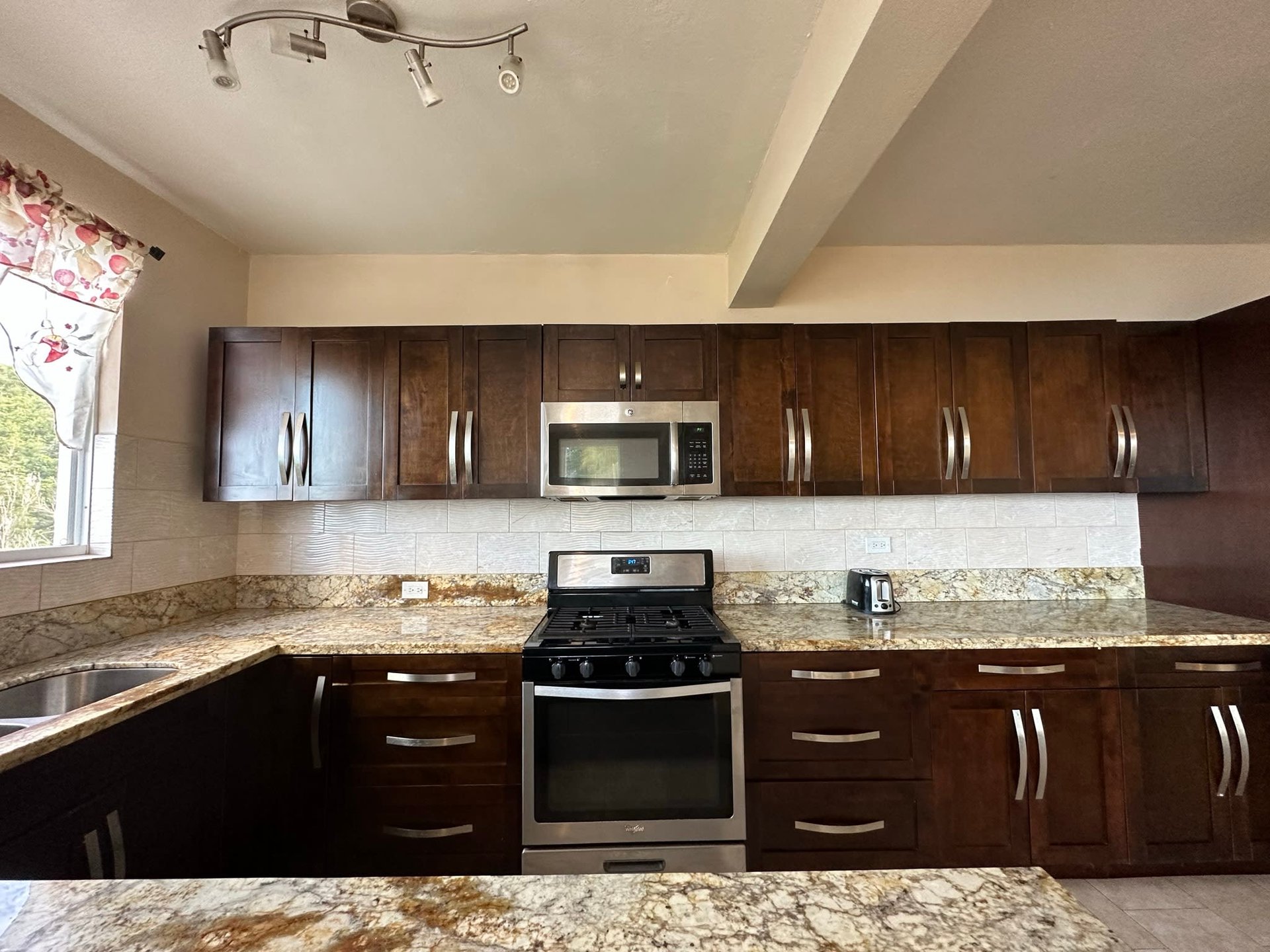575 Fahie Hill 2 Bedroom Apartment
