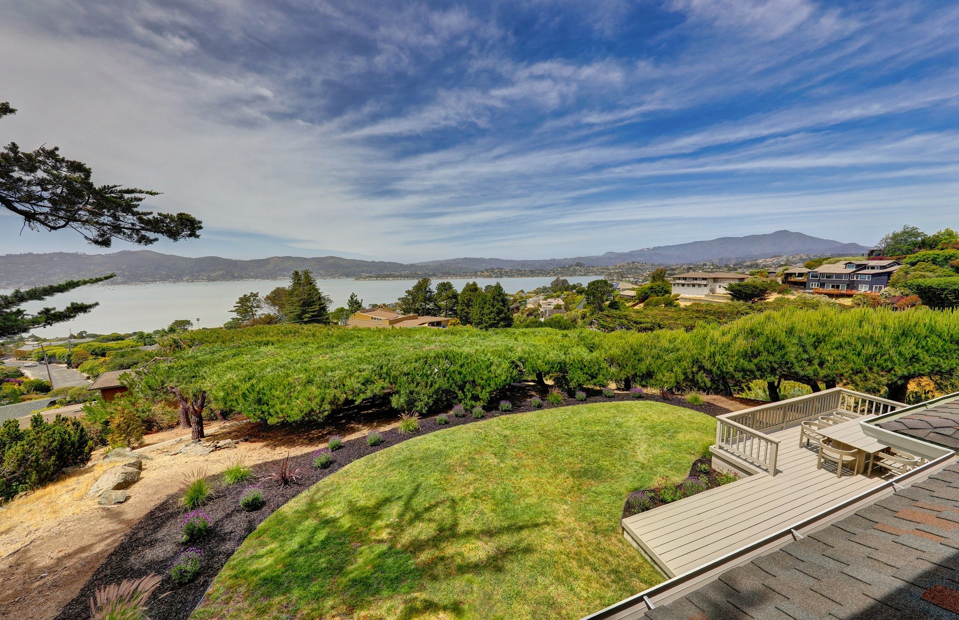 6 Mira Flores Lane