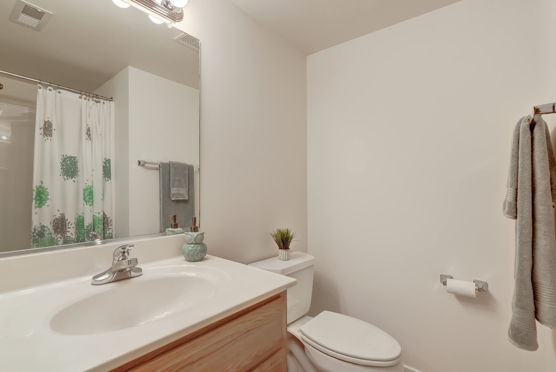 168 GRAYROCK DR