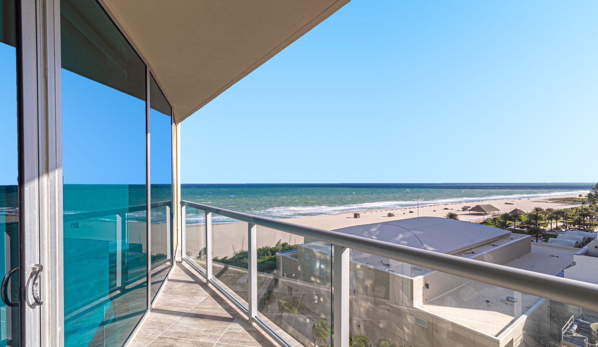1200 Holiday Dr Unit: 705
