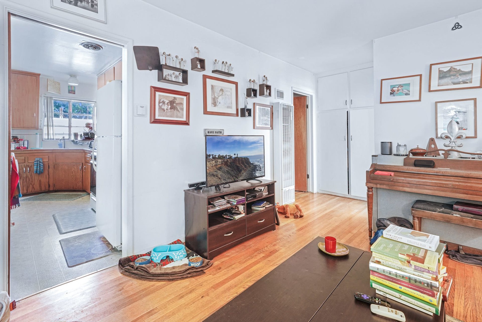 Rare opportunity to own a Garden-style 3 Unit Income Property in highly-sought Magnolia Park Burbank!