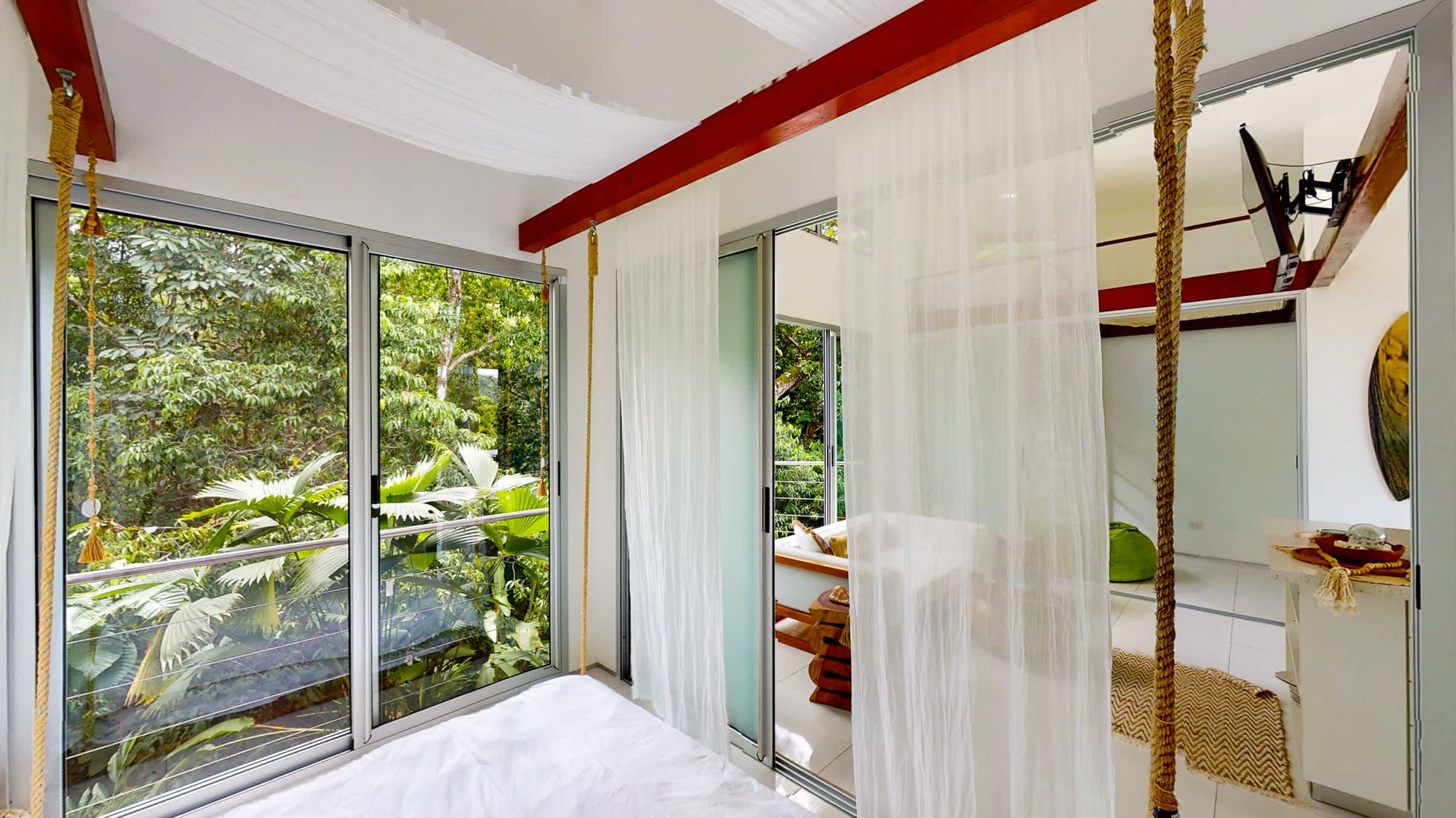 2 Bedroom House in Private Location with Glimpse of the Pacific