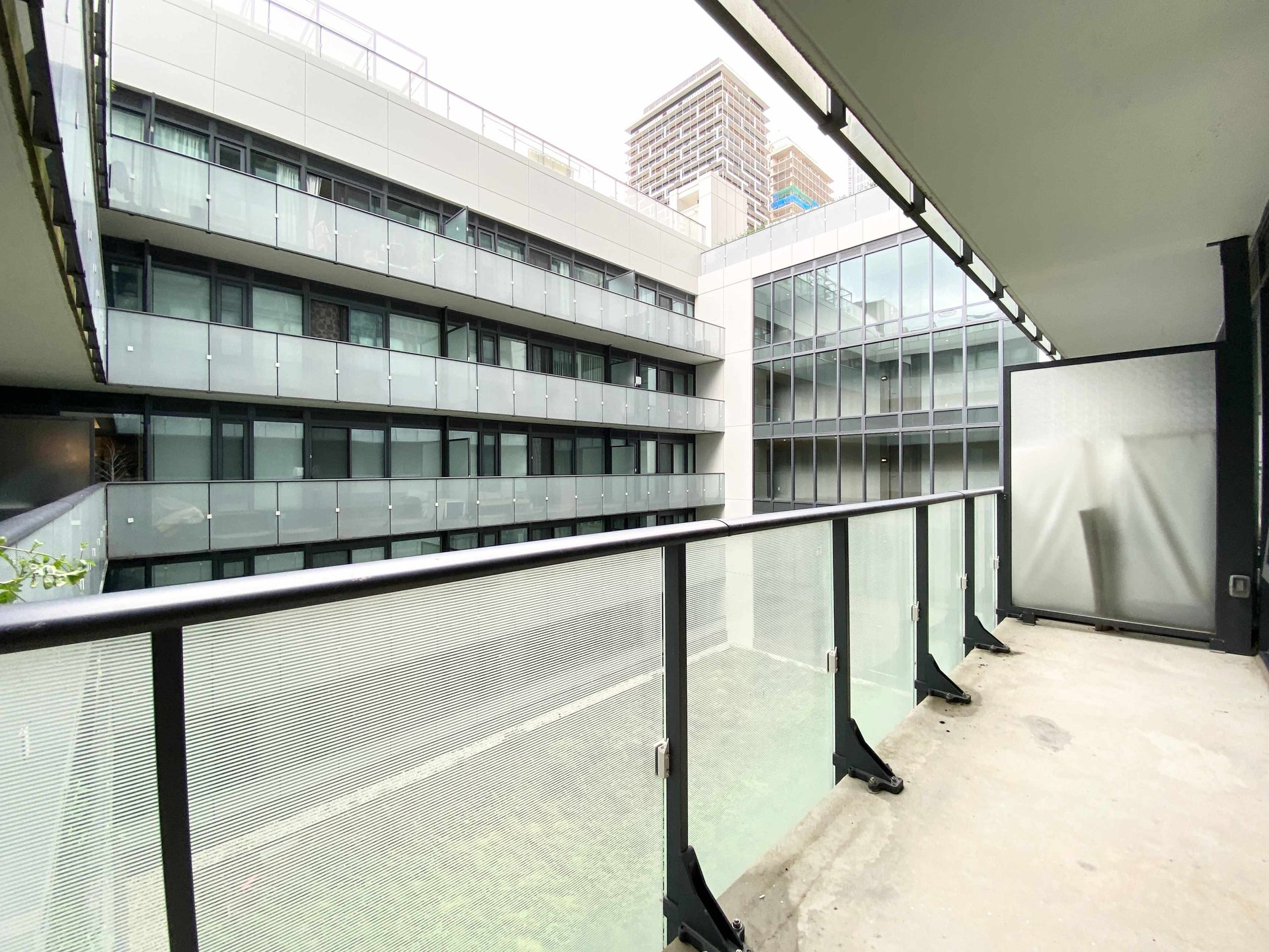 161 Roehampton Ave, Unit 532