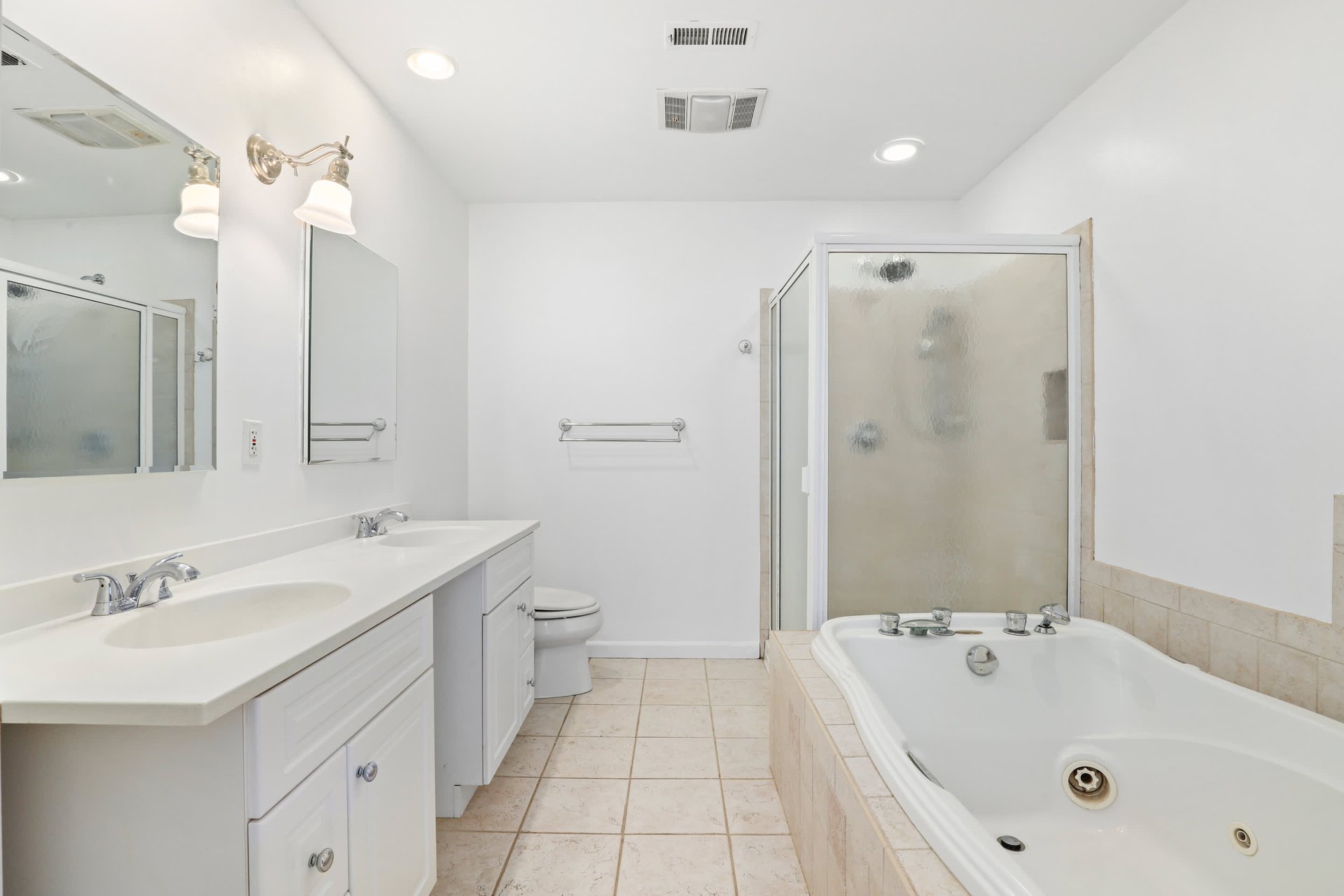 806 Orchard Hill Lane