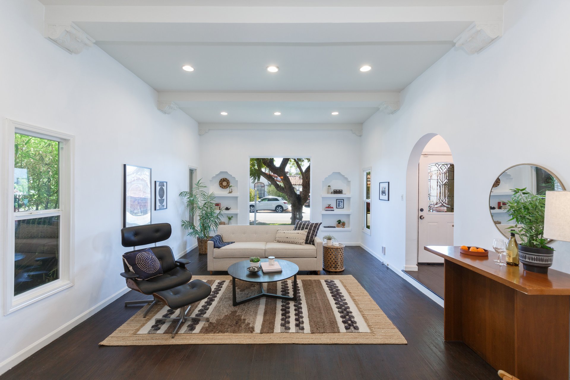 Turnkey Classic Spanish Home in Picfair Village