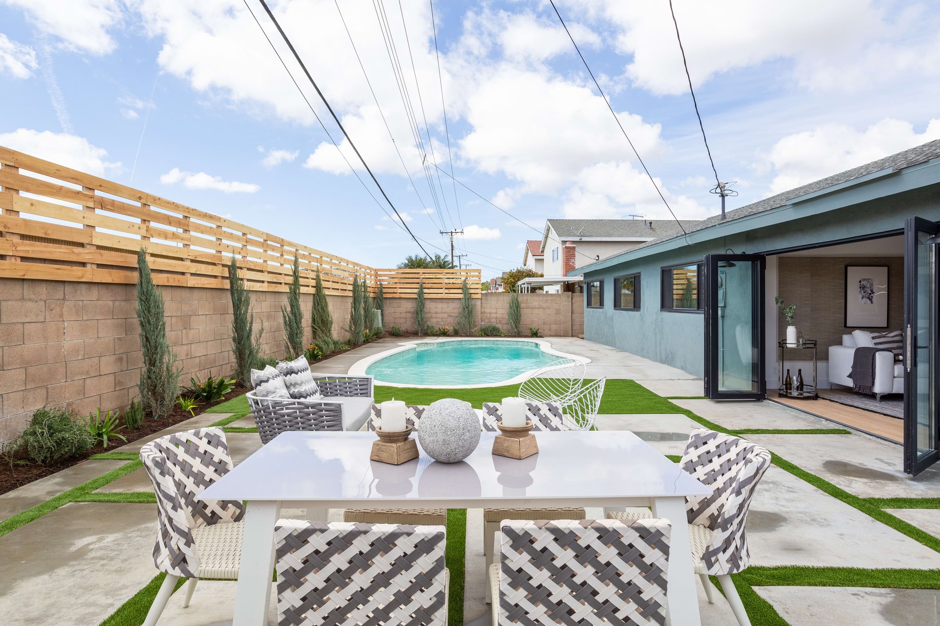 1023 Presidio Drive