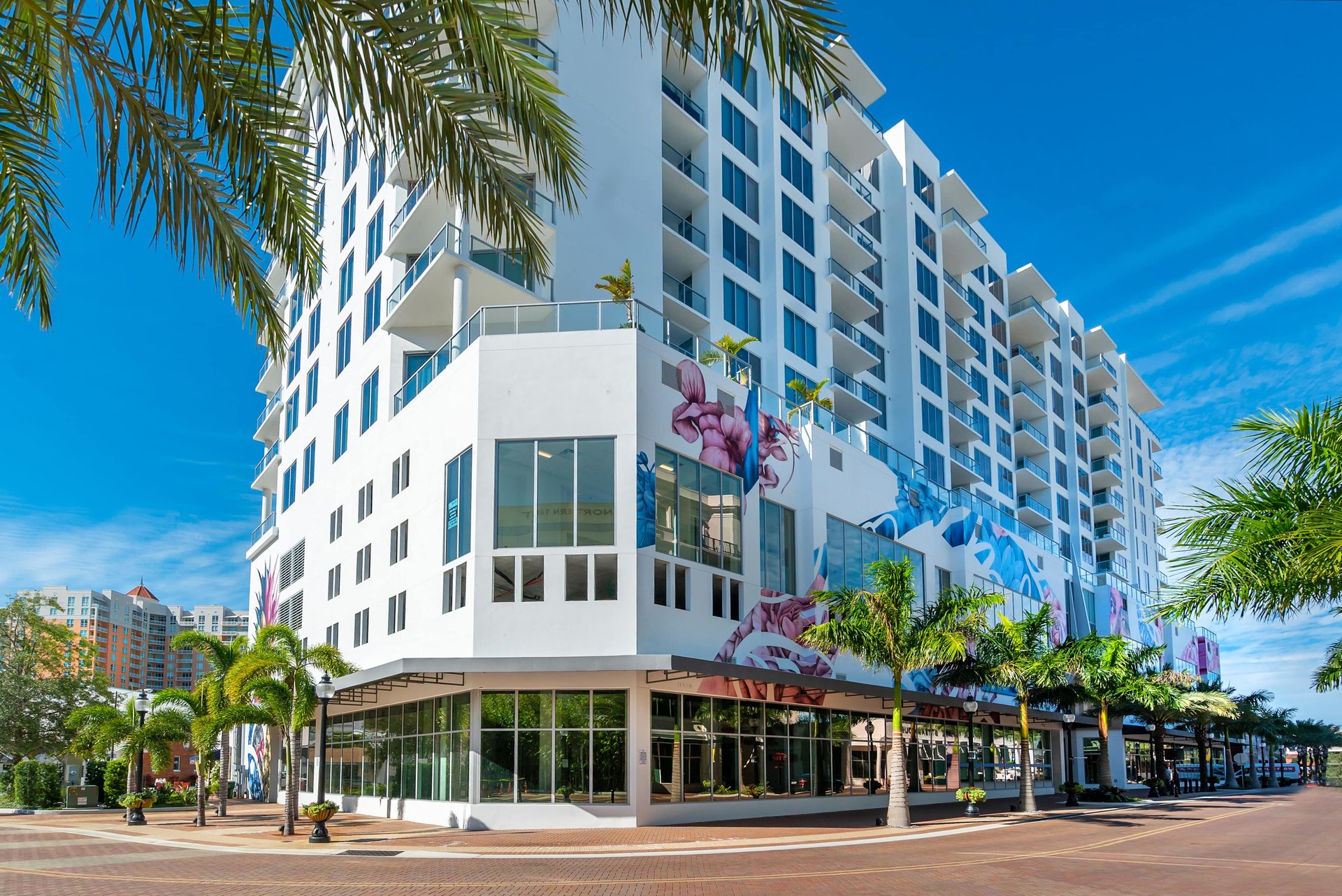 111 S PINEAPPLE AVE #605