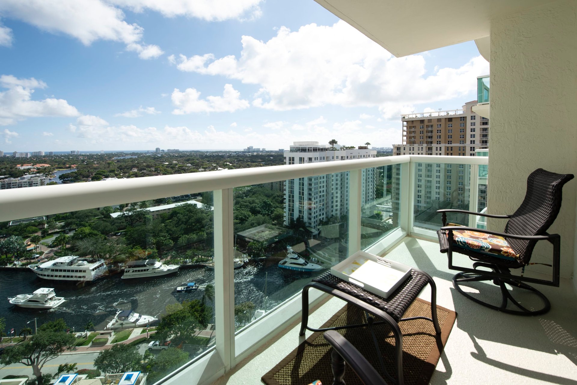 347 N New River Dr Unit: 2102