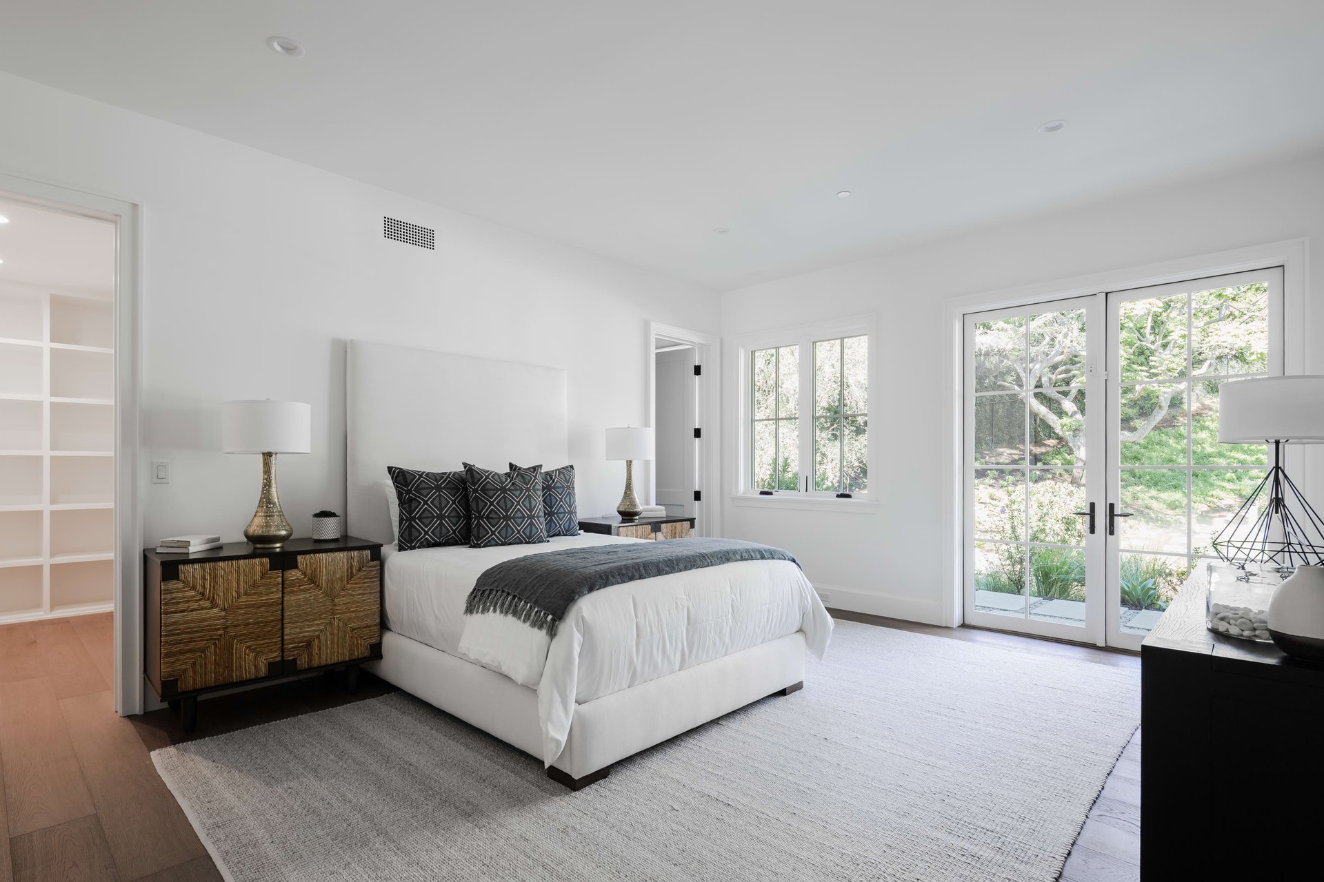 280 S Canyon View Dr. 
