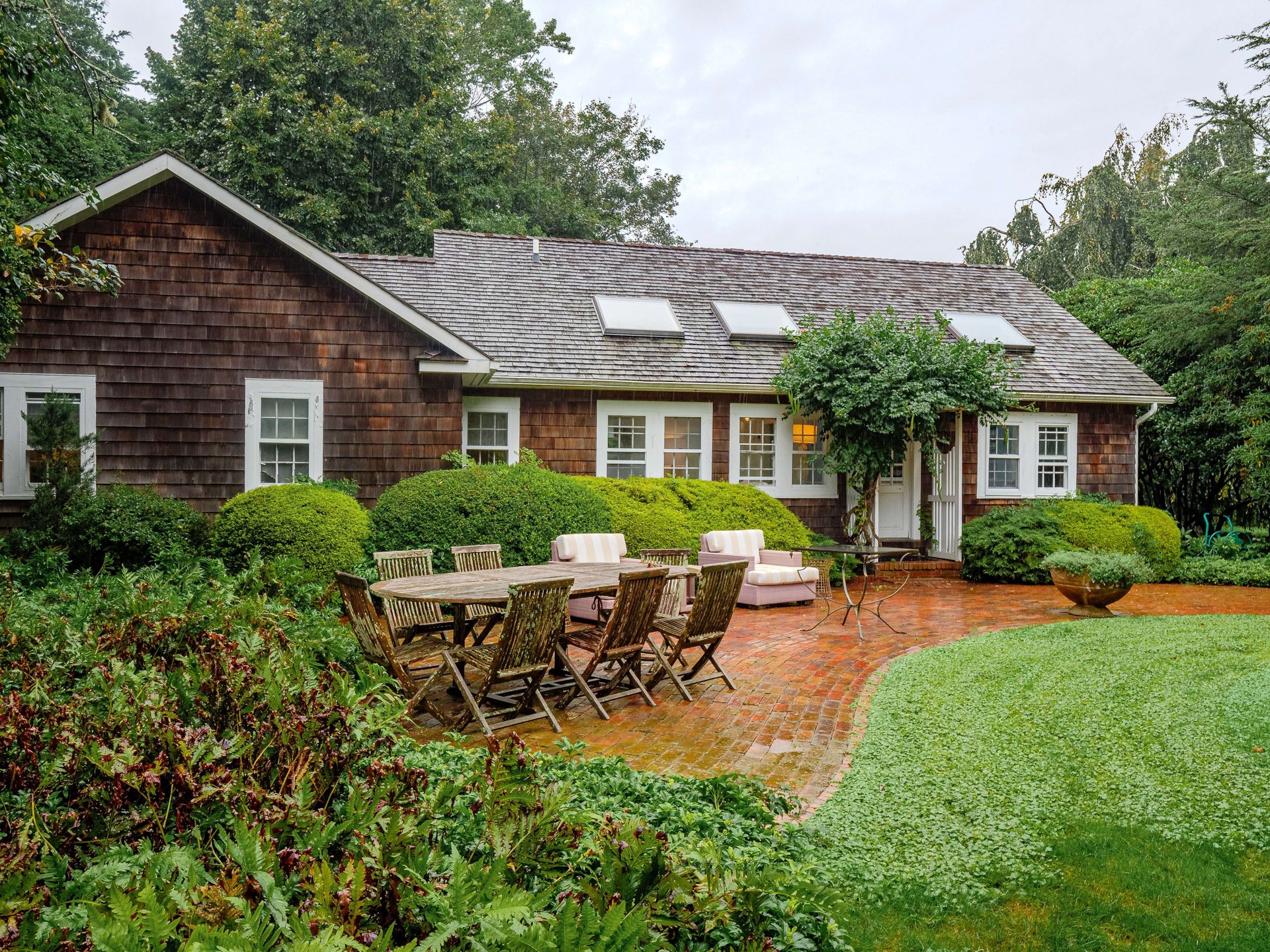92 Egypt Lane