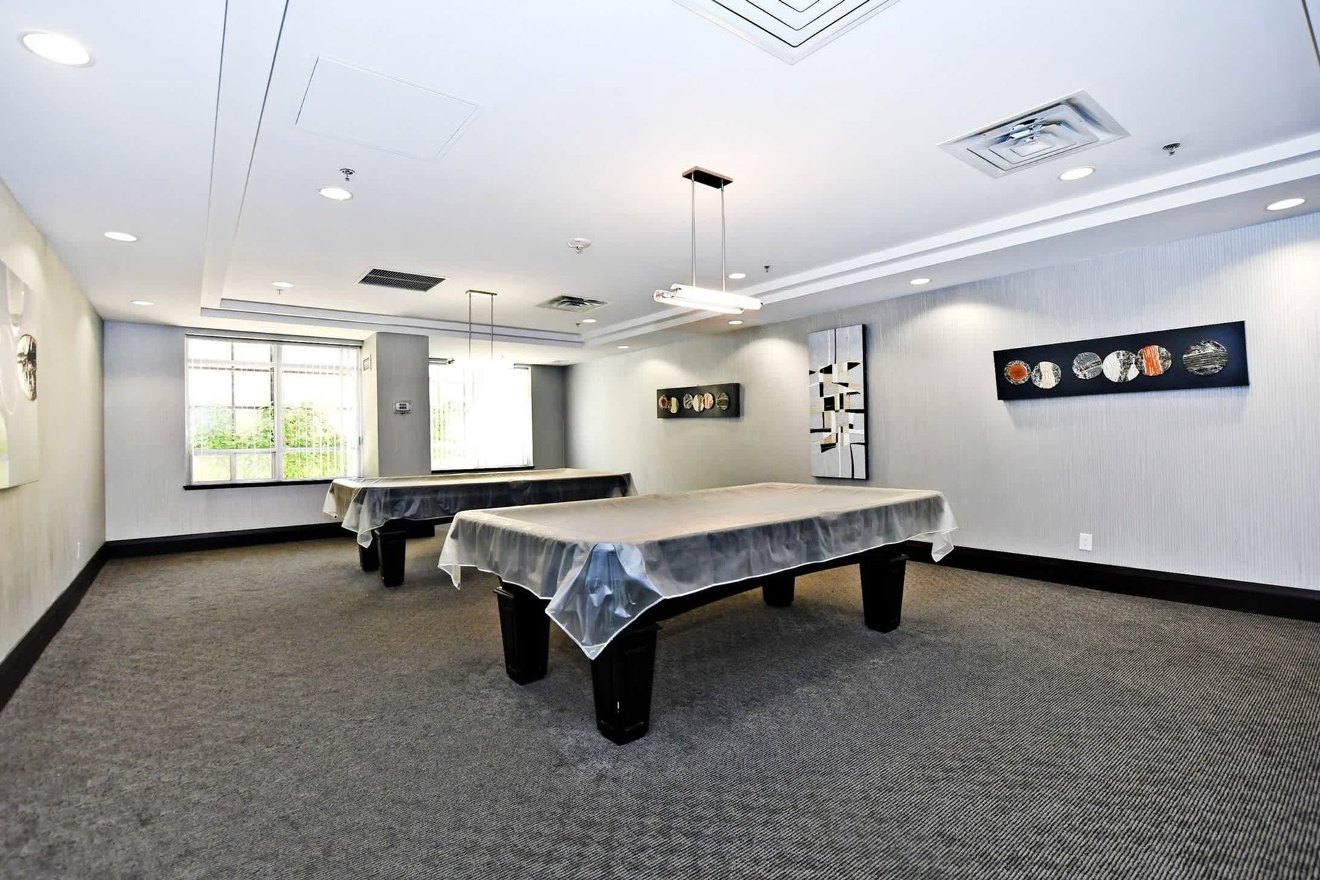 75 King William Cres Unit: LPH13