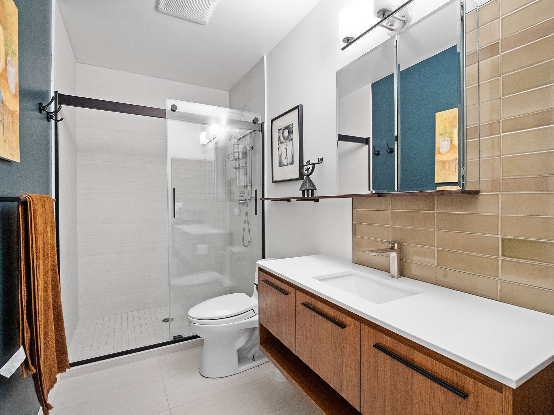 696 Athol #306