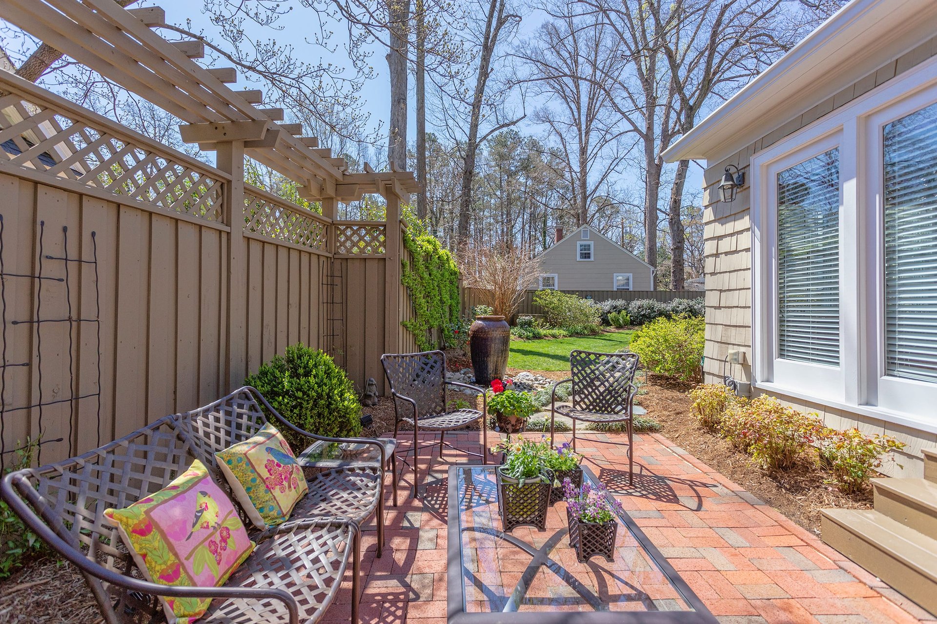 428 Westwood Dr
