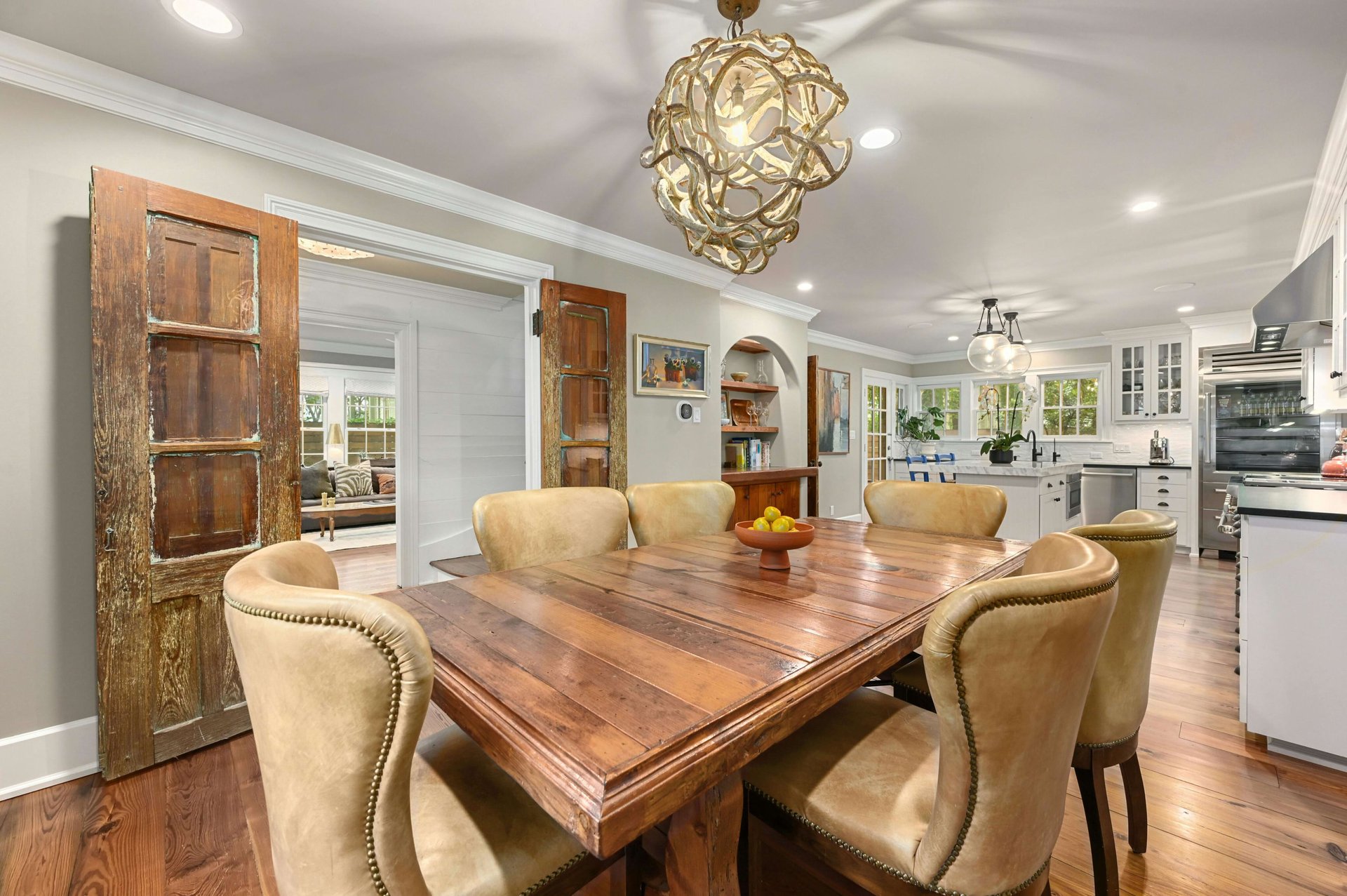1409 W 9th Street 