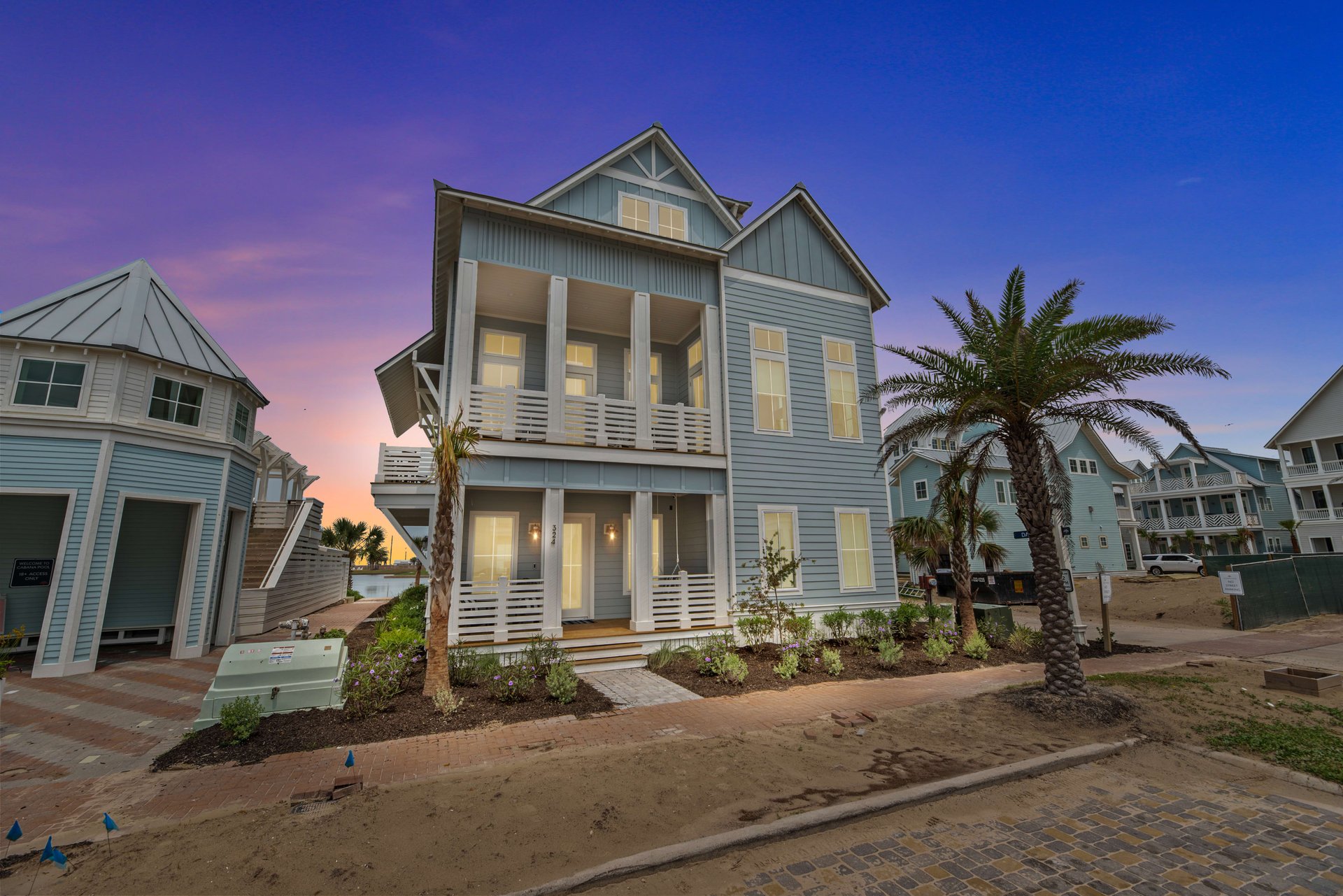 324 Darling Lane, Port Aransas, TX 78373