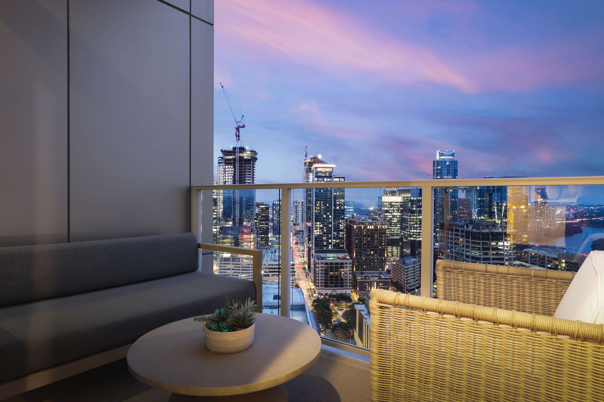 501 West Ave #3601