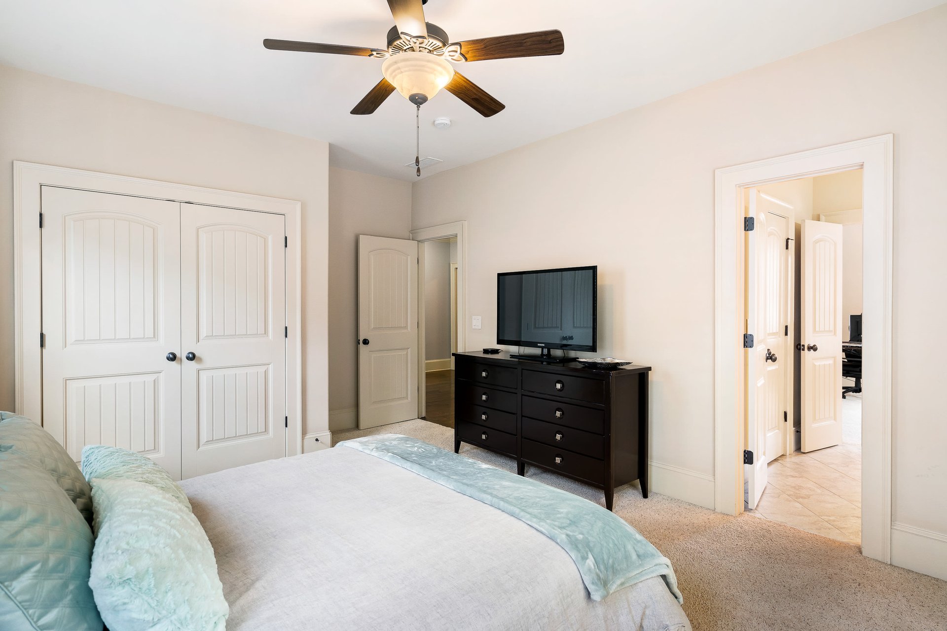 3574 S Sherwood Rd SE, Smyrna, GA 30082