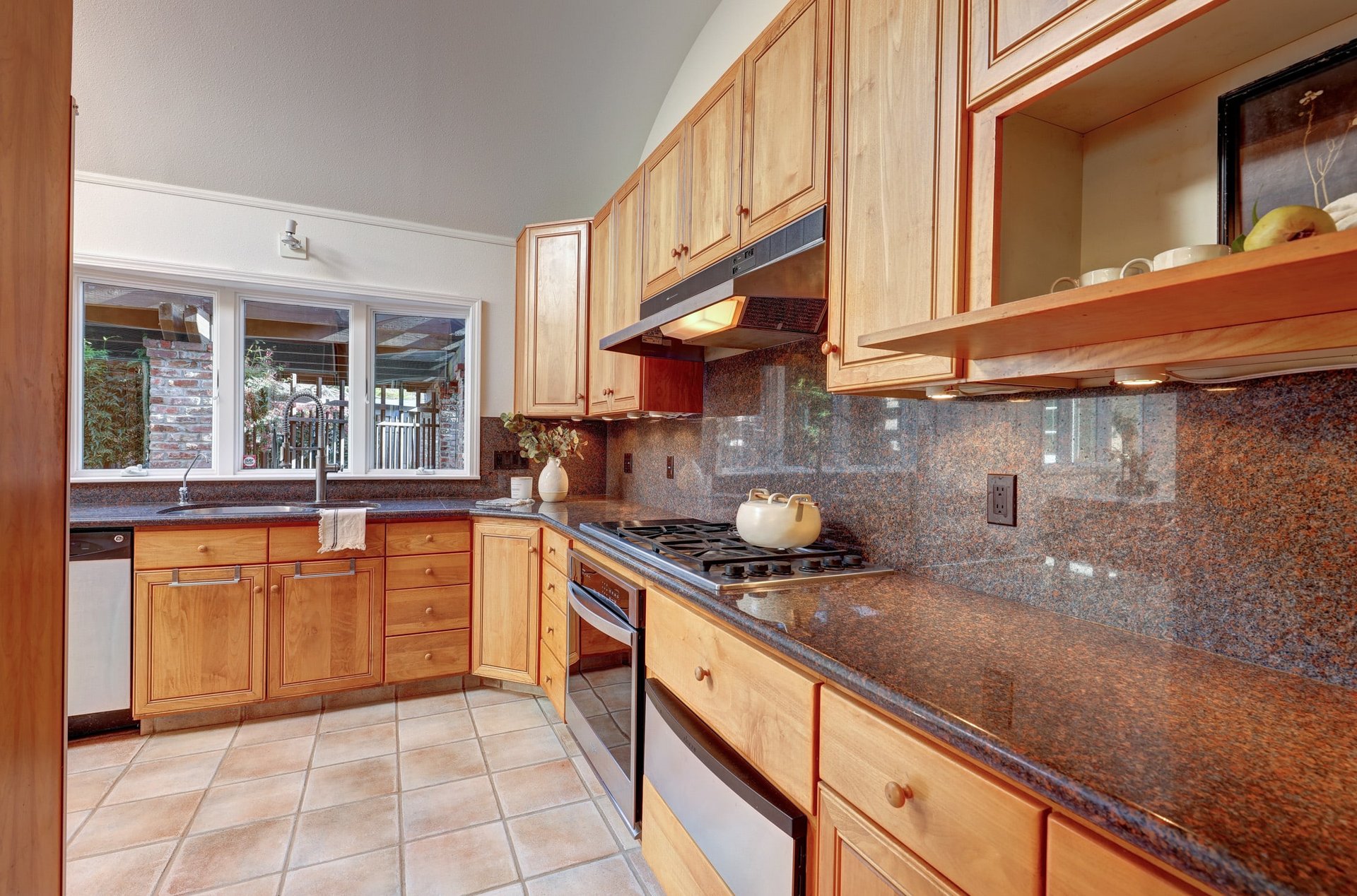 Waterfront Living in Strawberry