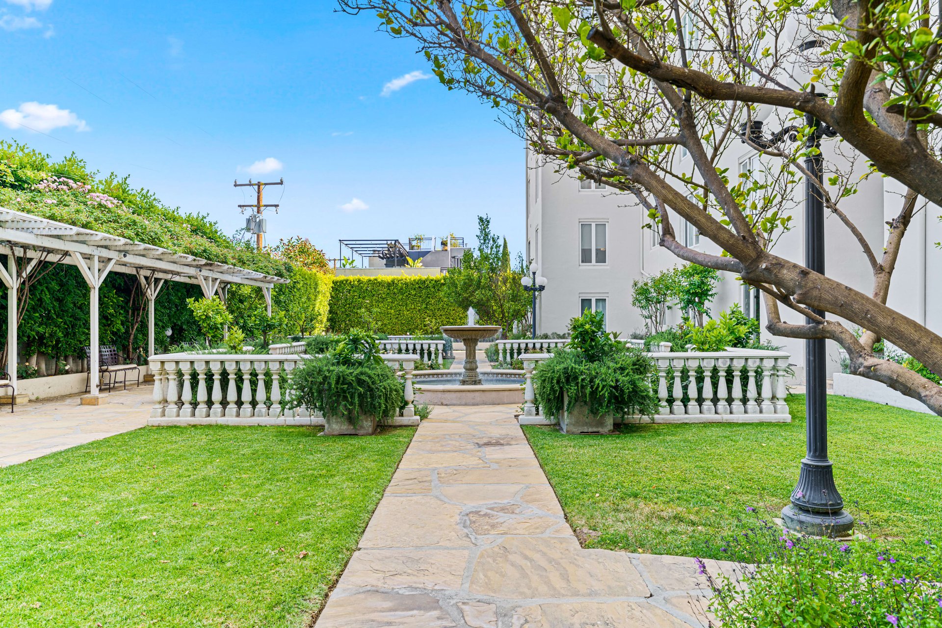 1424 N Crescent Heights Blvd #44, West Hollywood