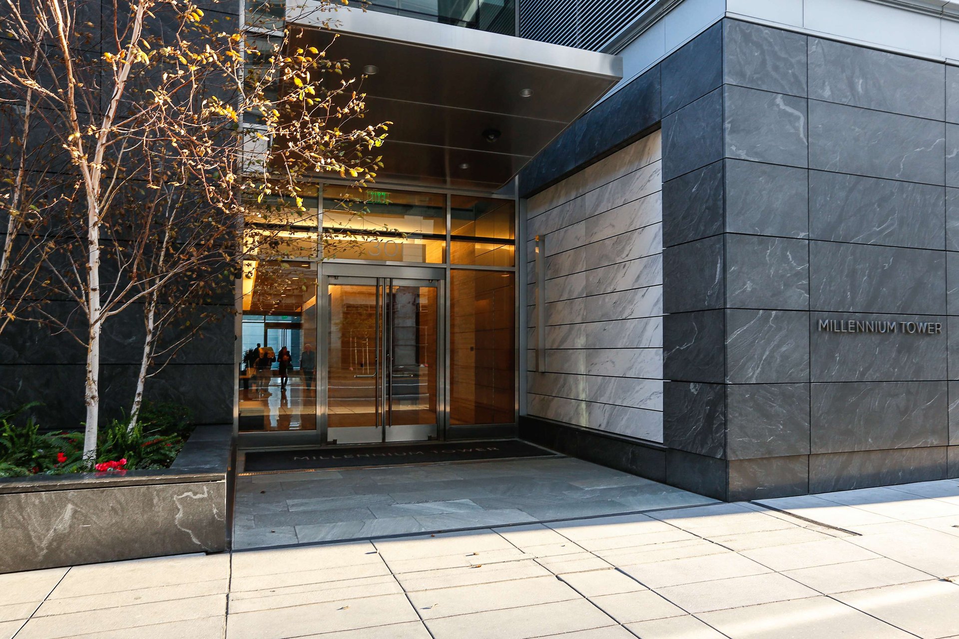 55th Floor, 2706sf Condo at 301 Mission!