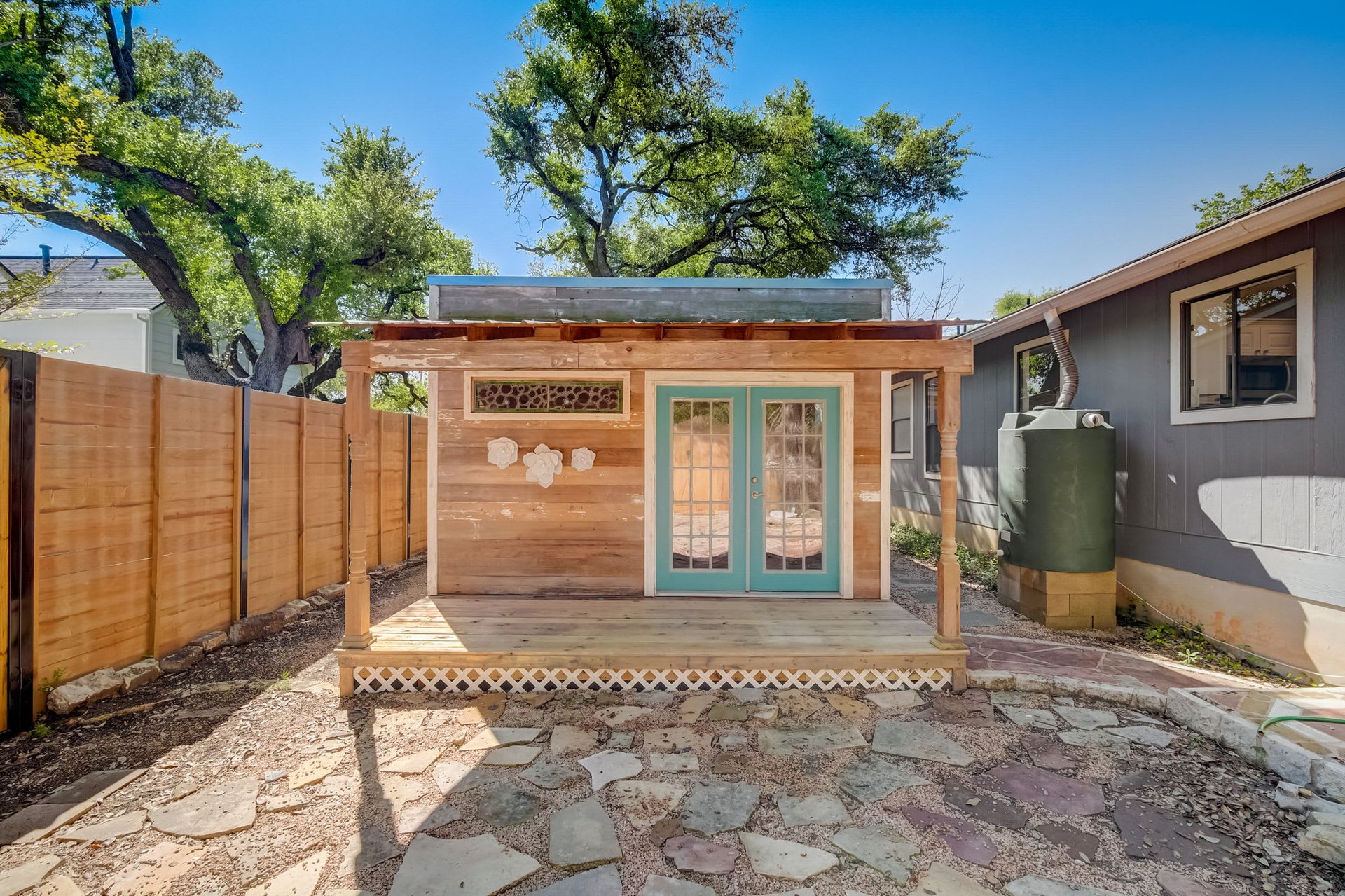 Charming Milwood Home Near Apple & The Domain