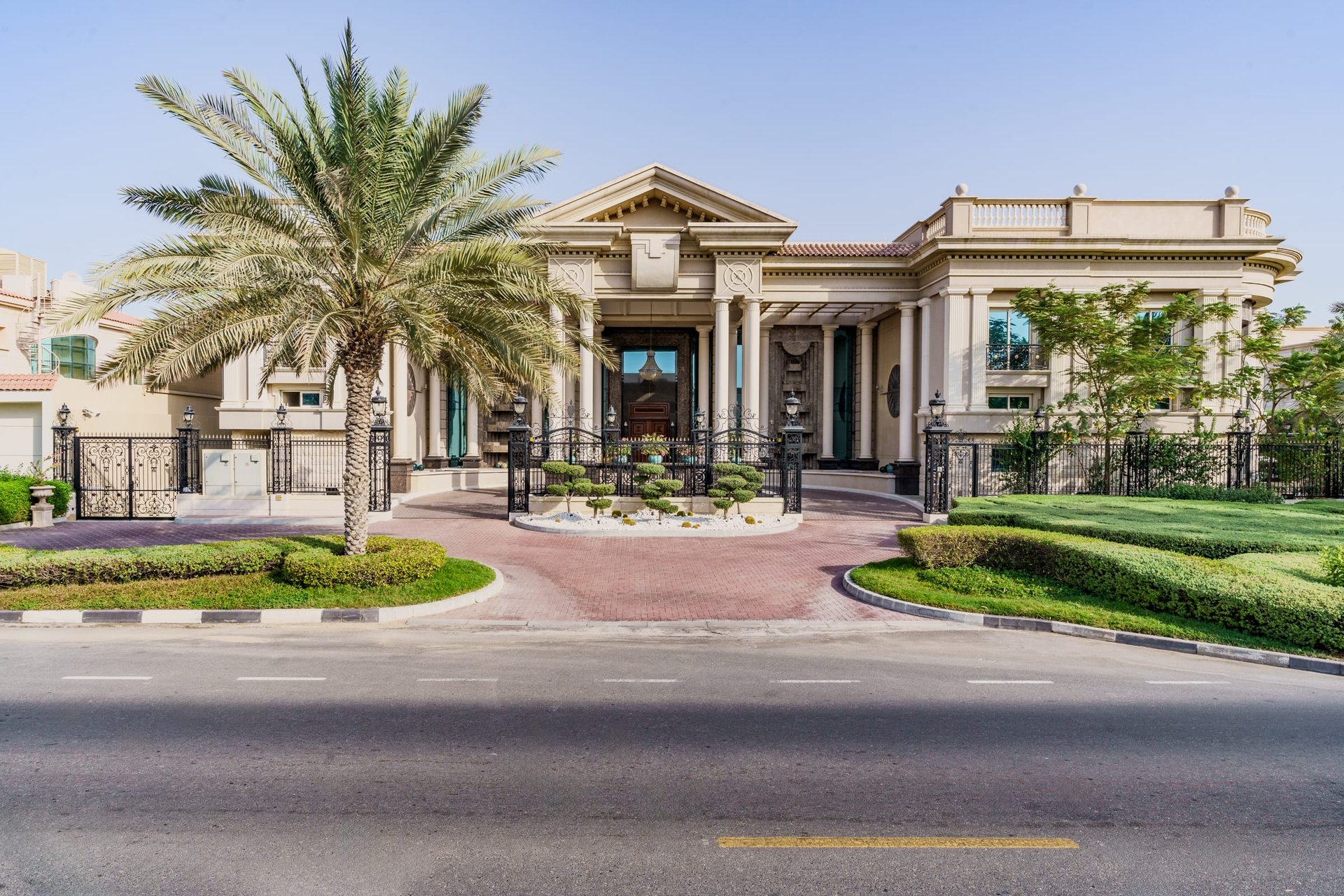 Al Manara Mansion