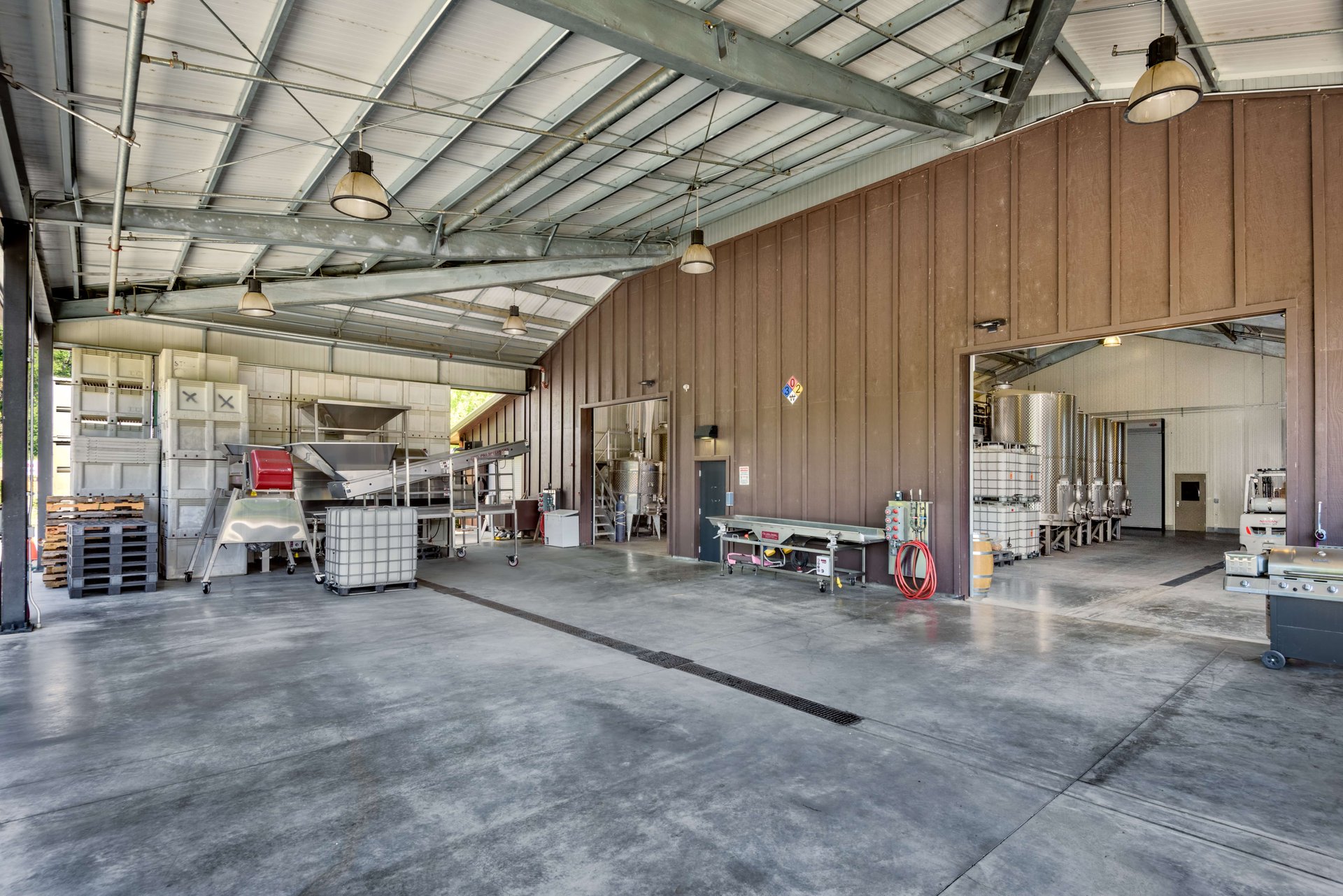Dry Creek Valley -Production Facility, Tasting Room, & Guest Estate Residence 