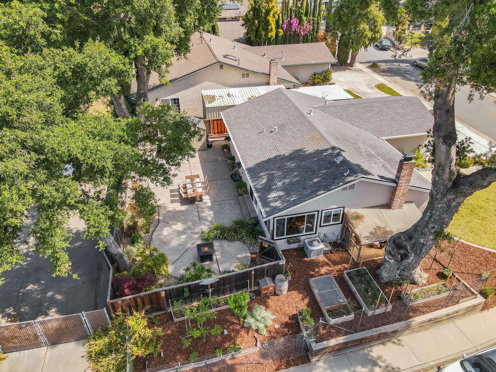 105 Parkwell Court