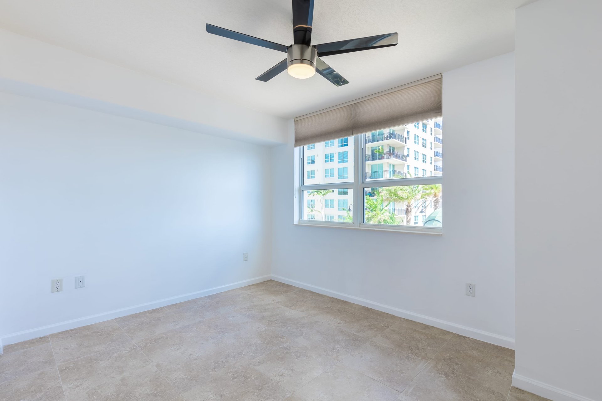 600 W Las Olas Blvd Unit: 907