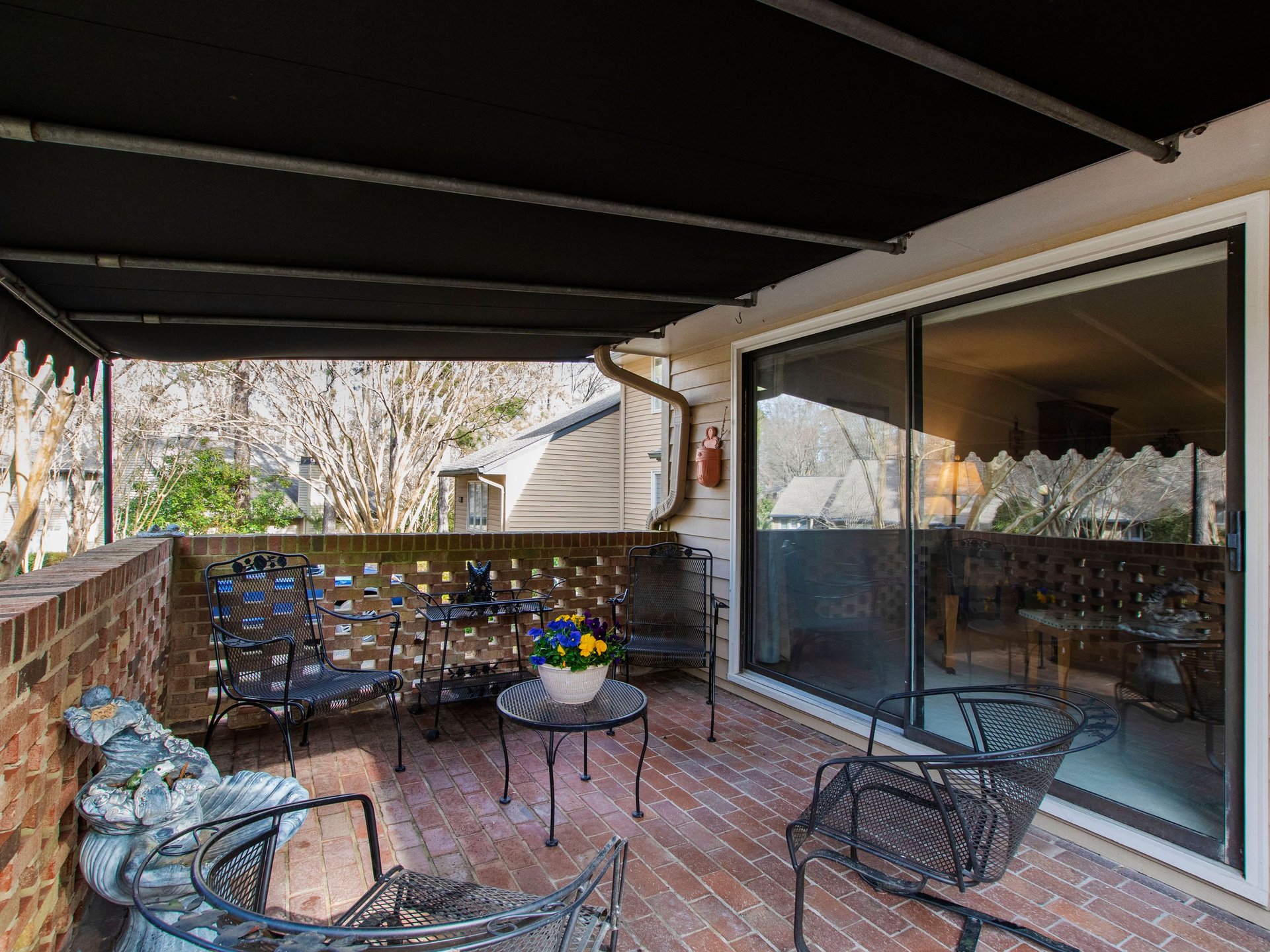 39 Glenmore Drive