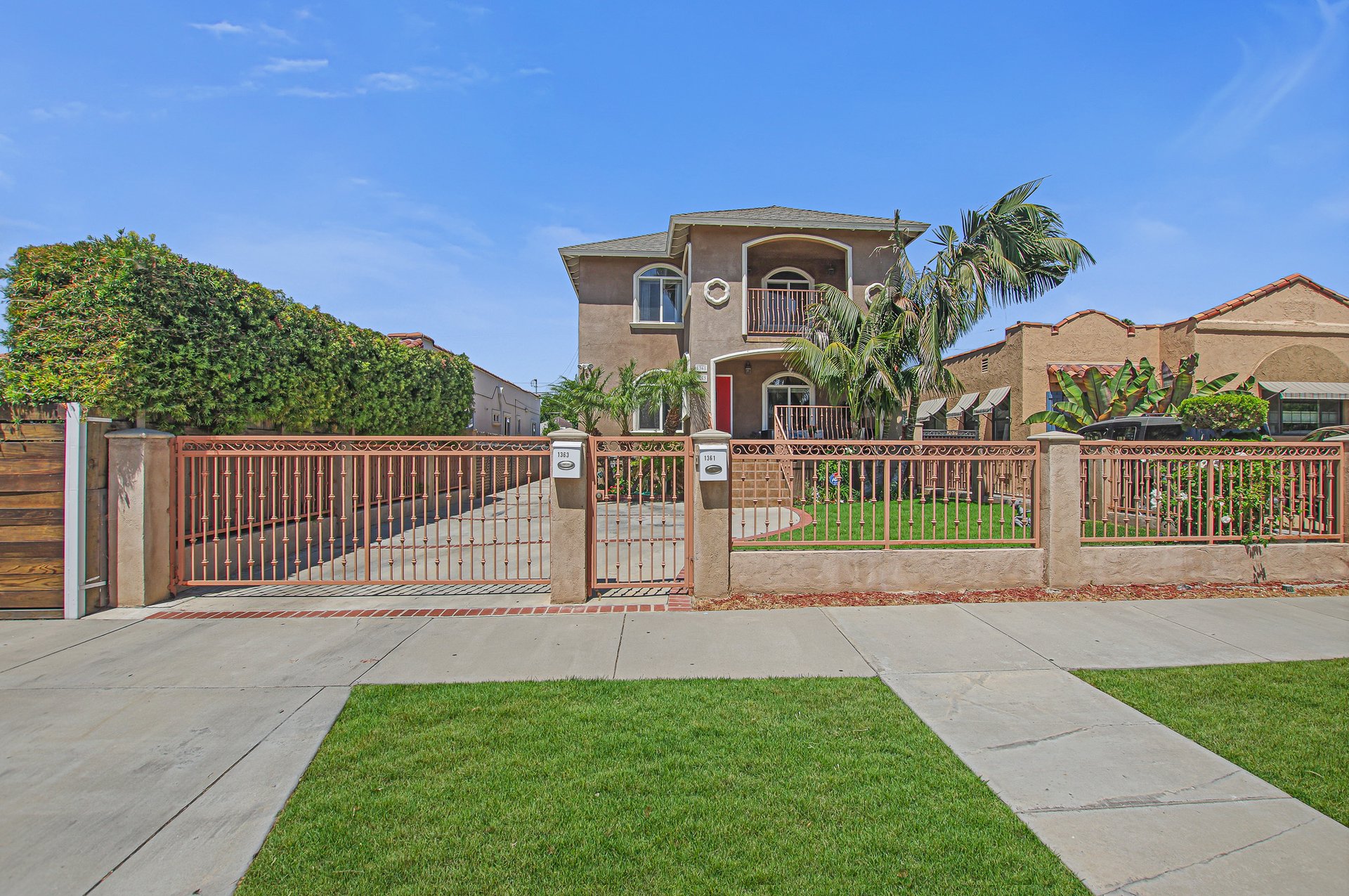 Turnkey Duplex in Longwood Highlands - Both Vacant!