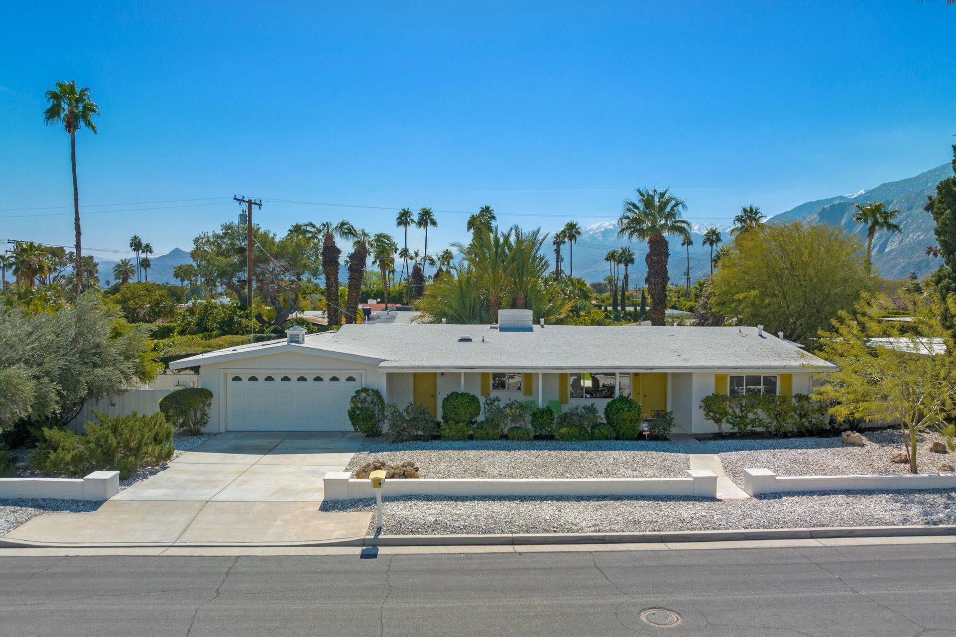 1061 Olive Way