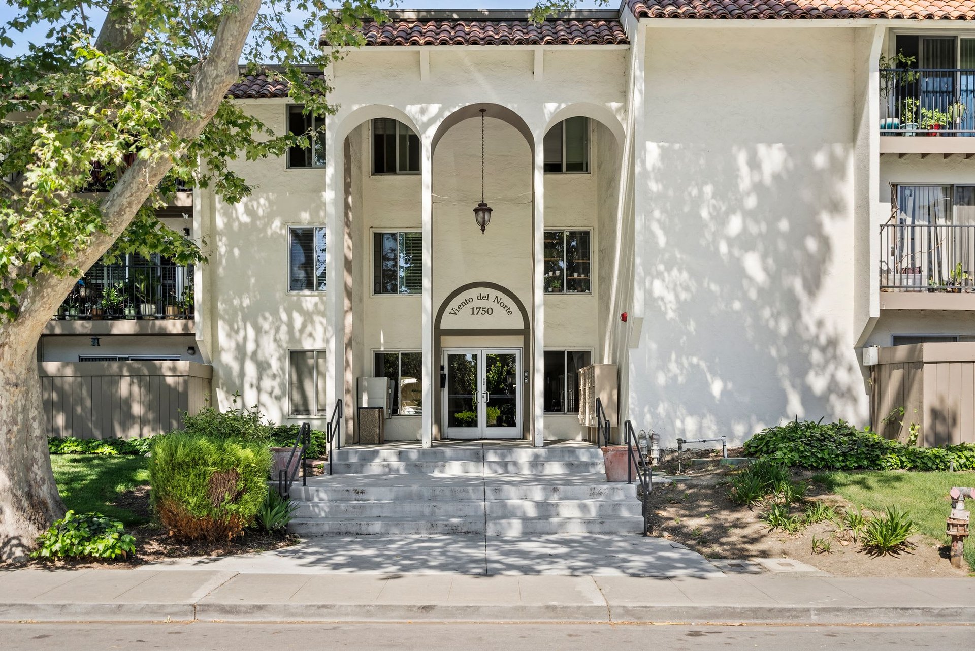 1760 Halford Avenue Unit 172