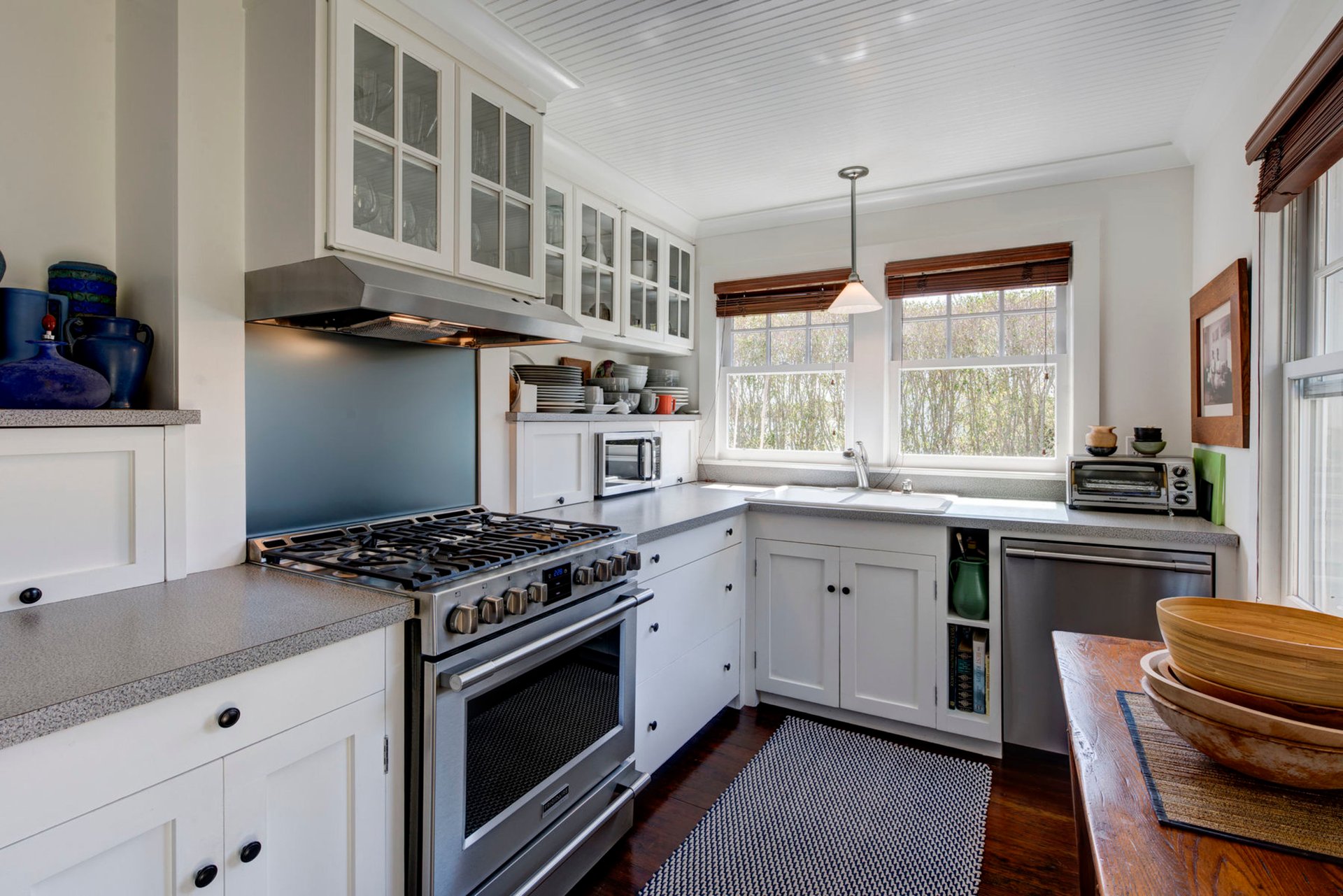 3 BayView Rd