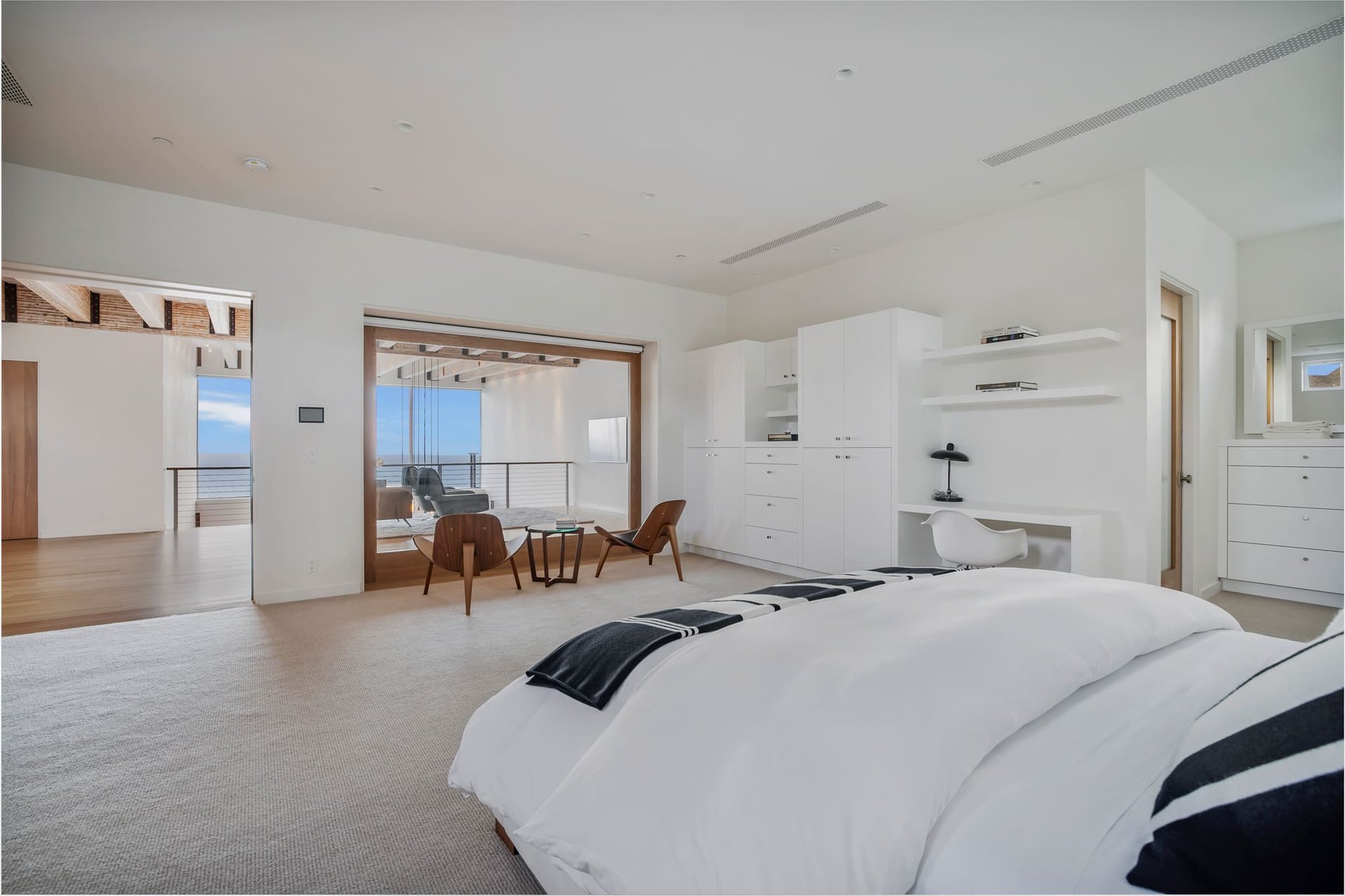 23800 Malibu Crest