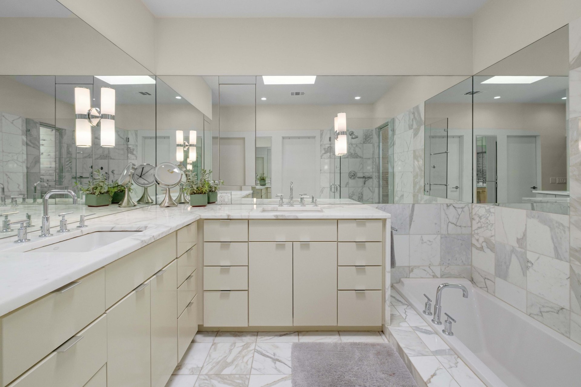5613 Clarion Cove