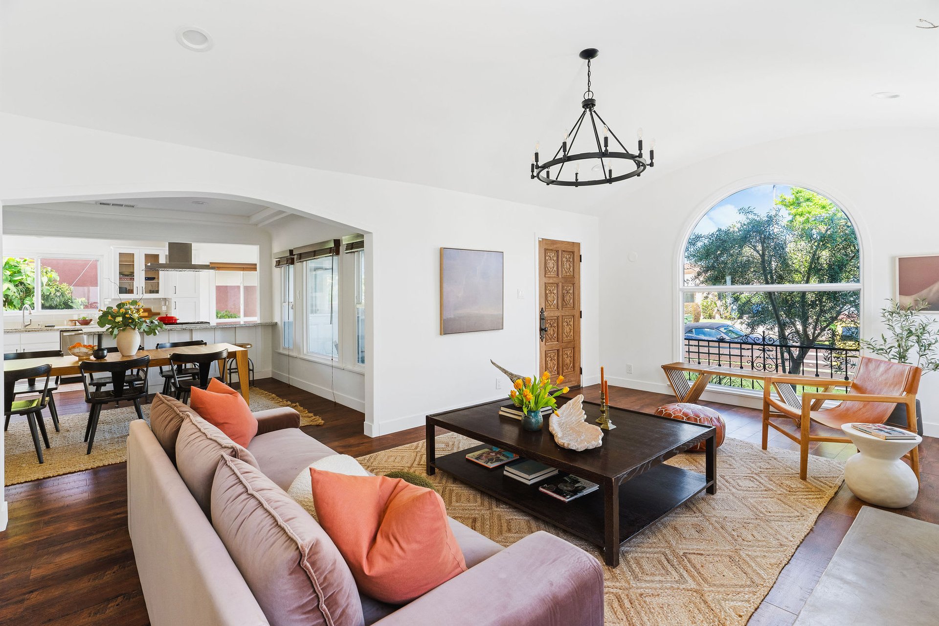2112 S Mansfield Ave, Mid Los Angeles