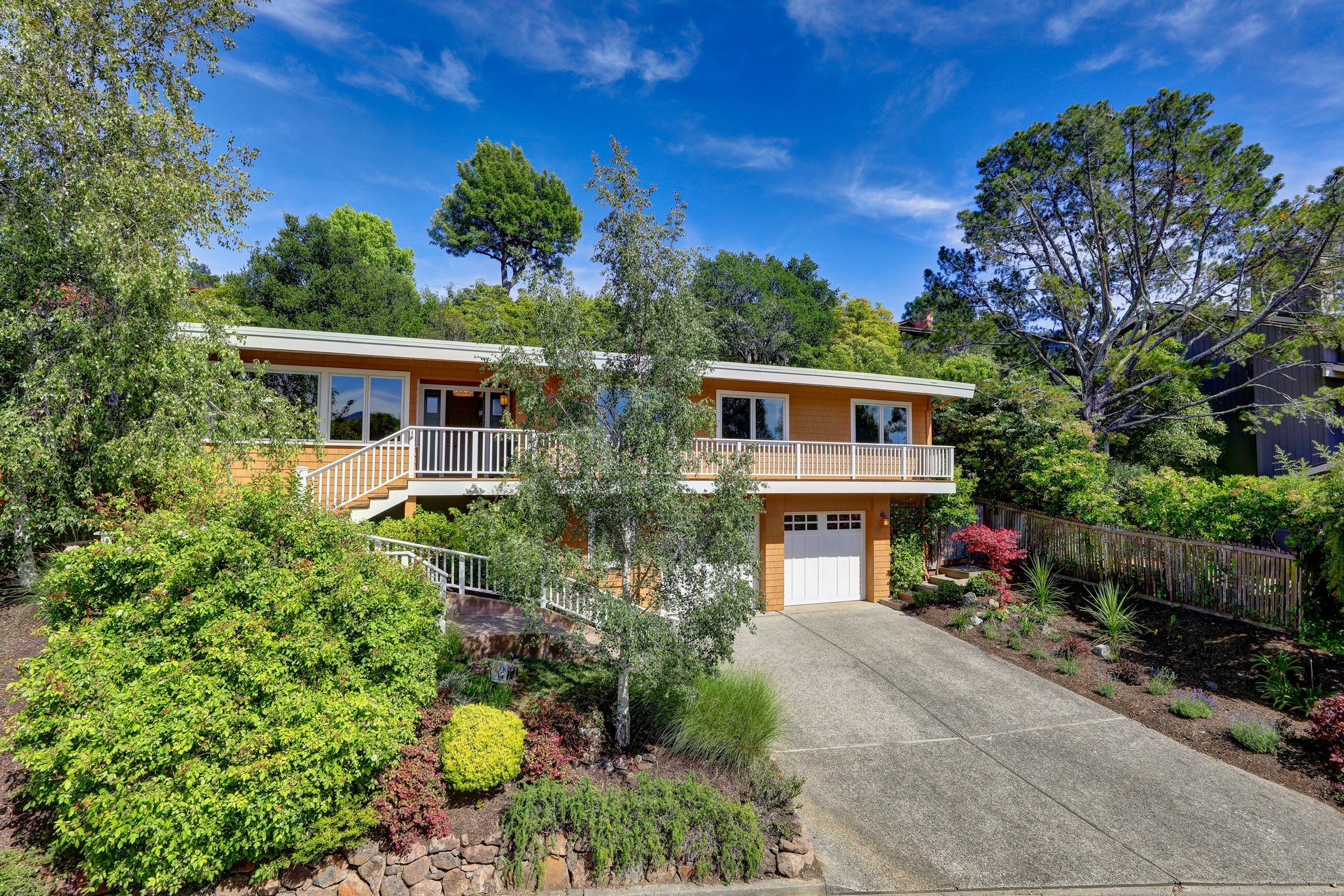 Prime Tiburon Location