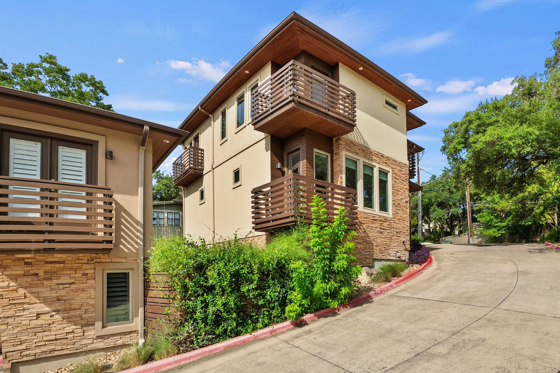 1227 Newning Avenue #1 