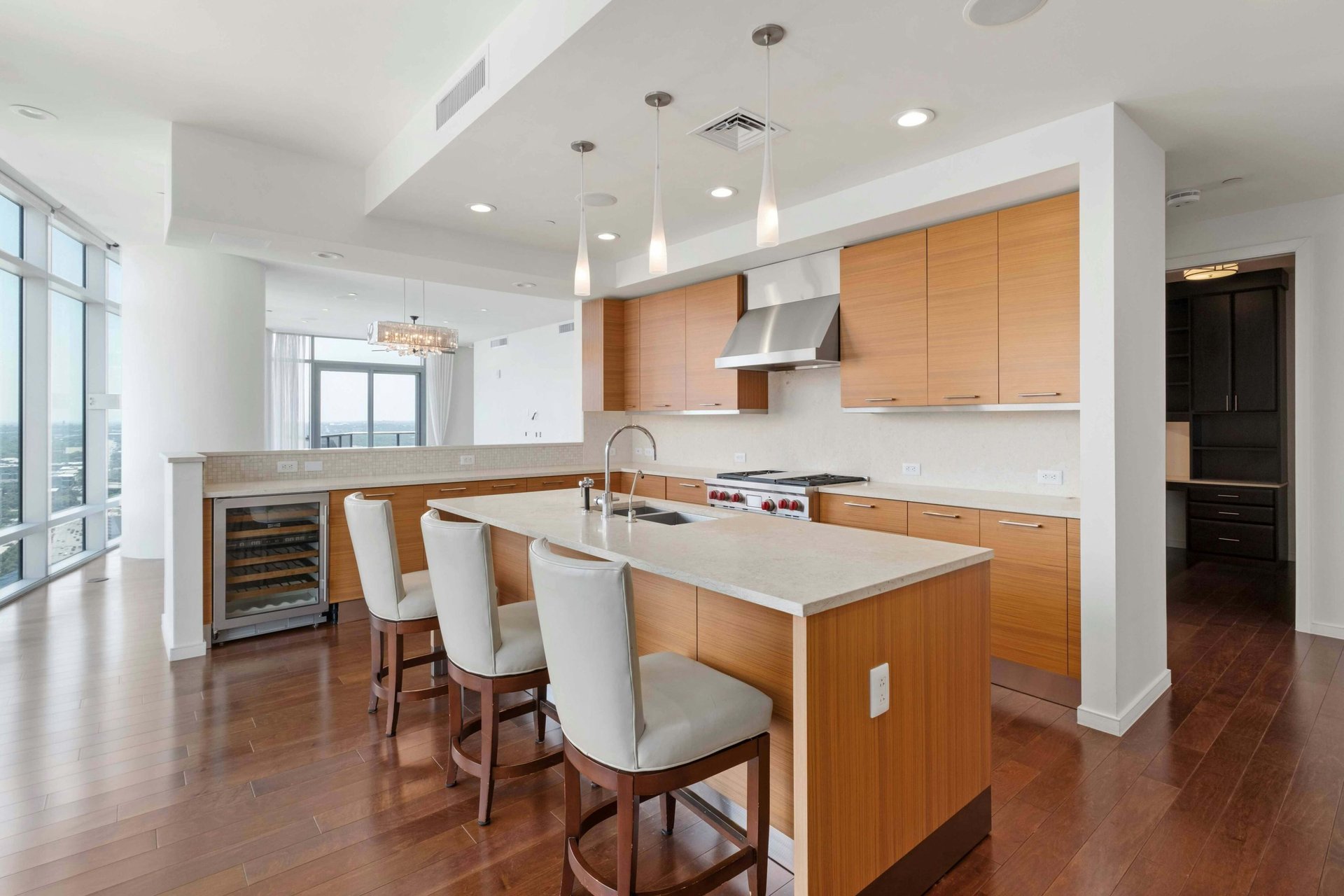 200 Congress Ave #30H 