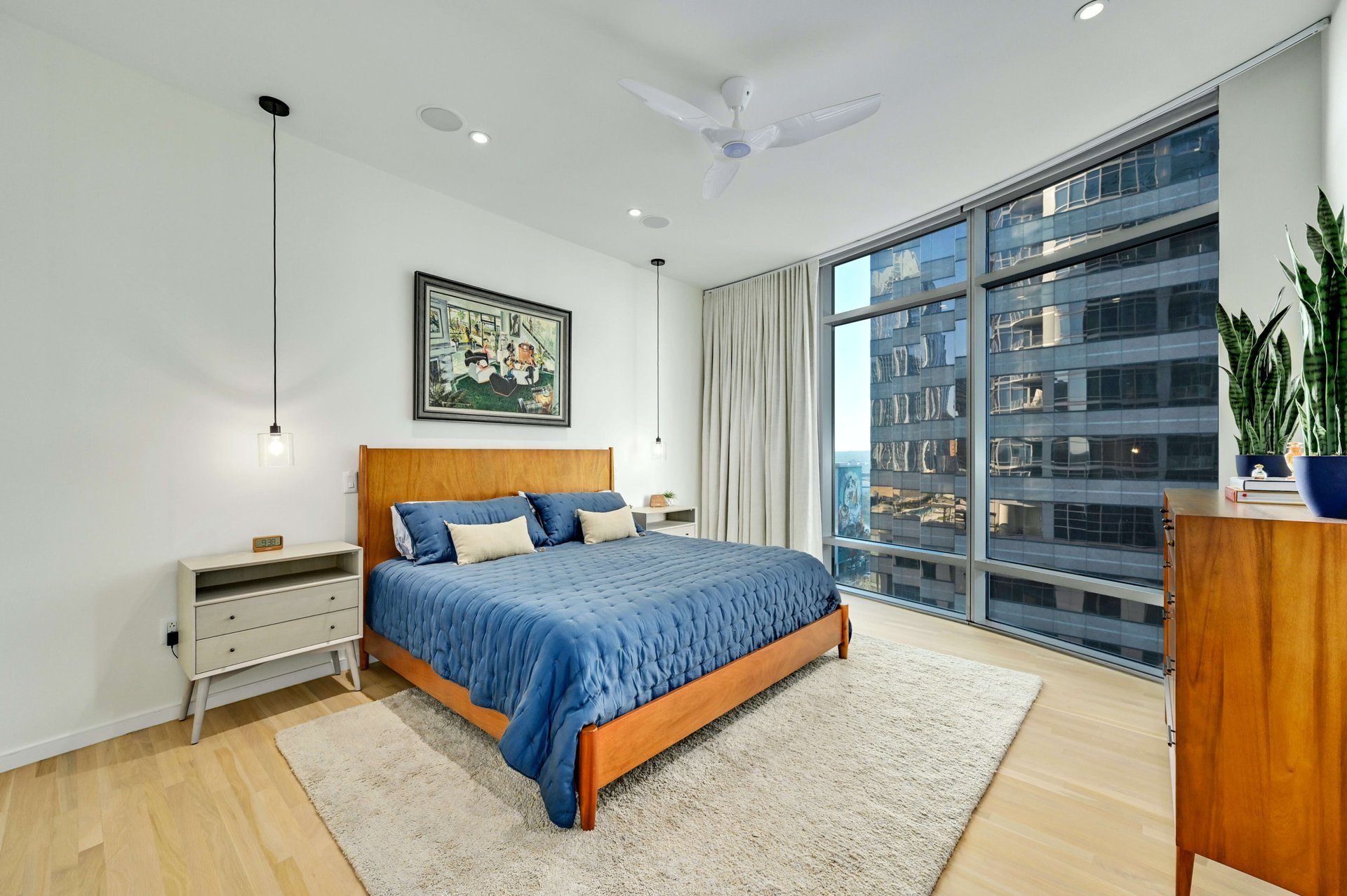 200 Congress Ave Unit: 12AC