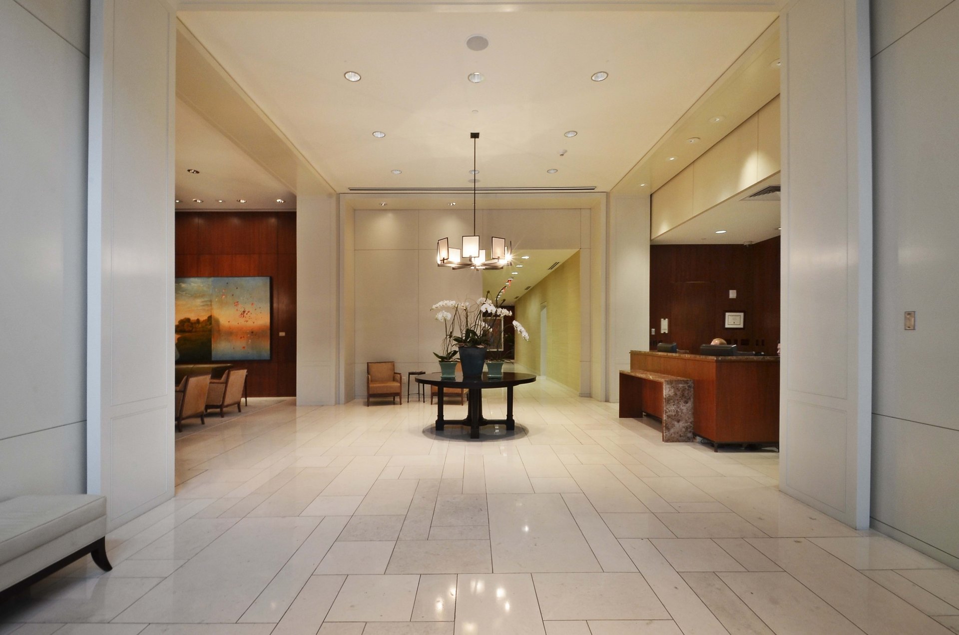 200 Congress Ave #44J