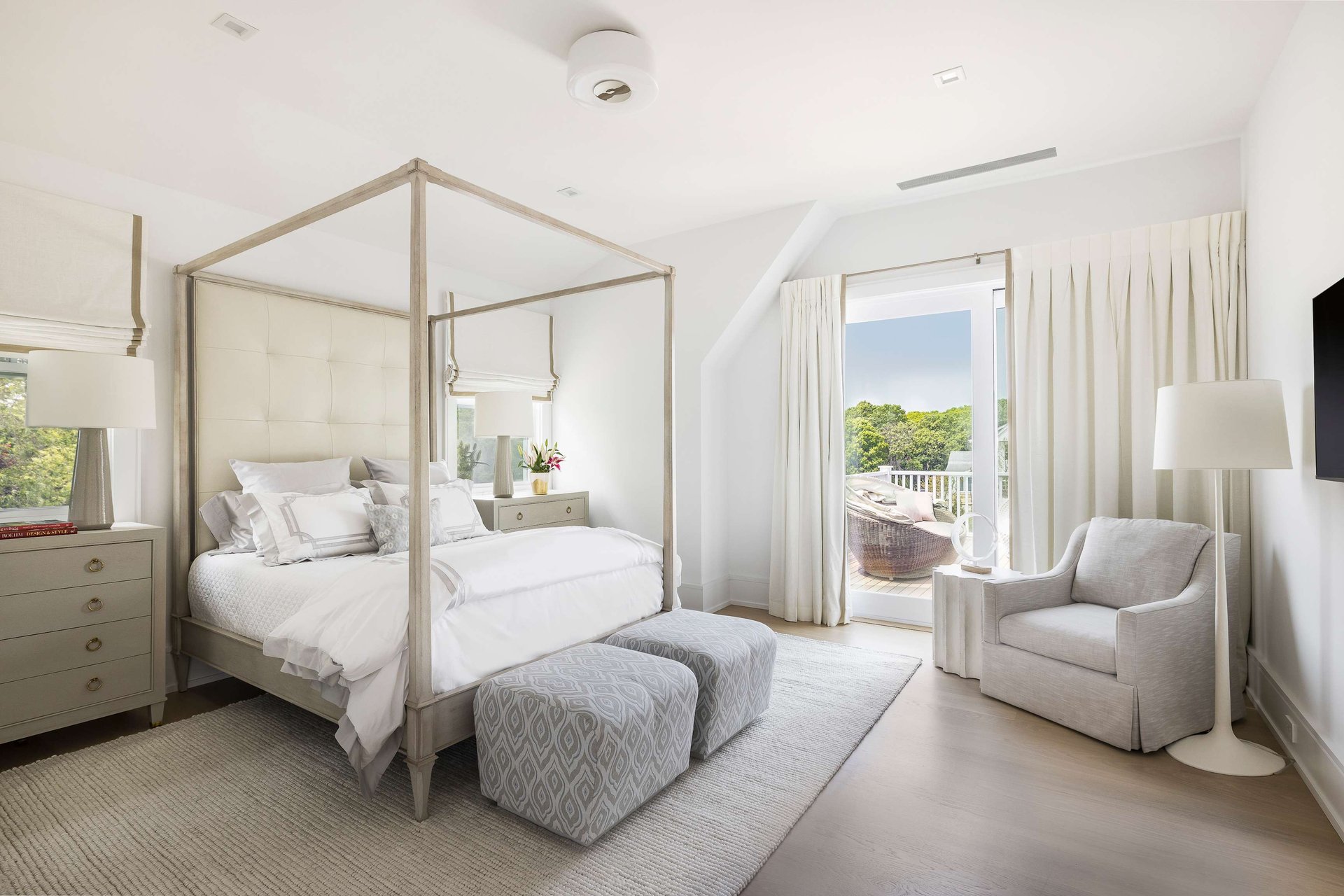 Bridgehampton Estate with Tennis